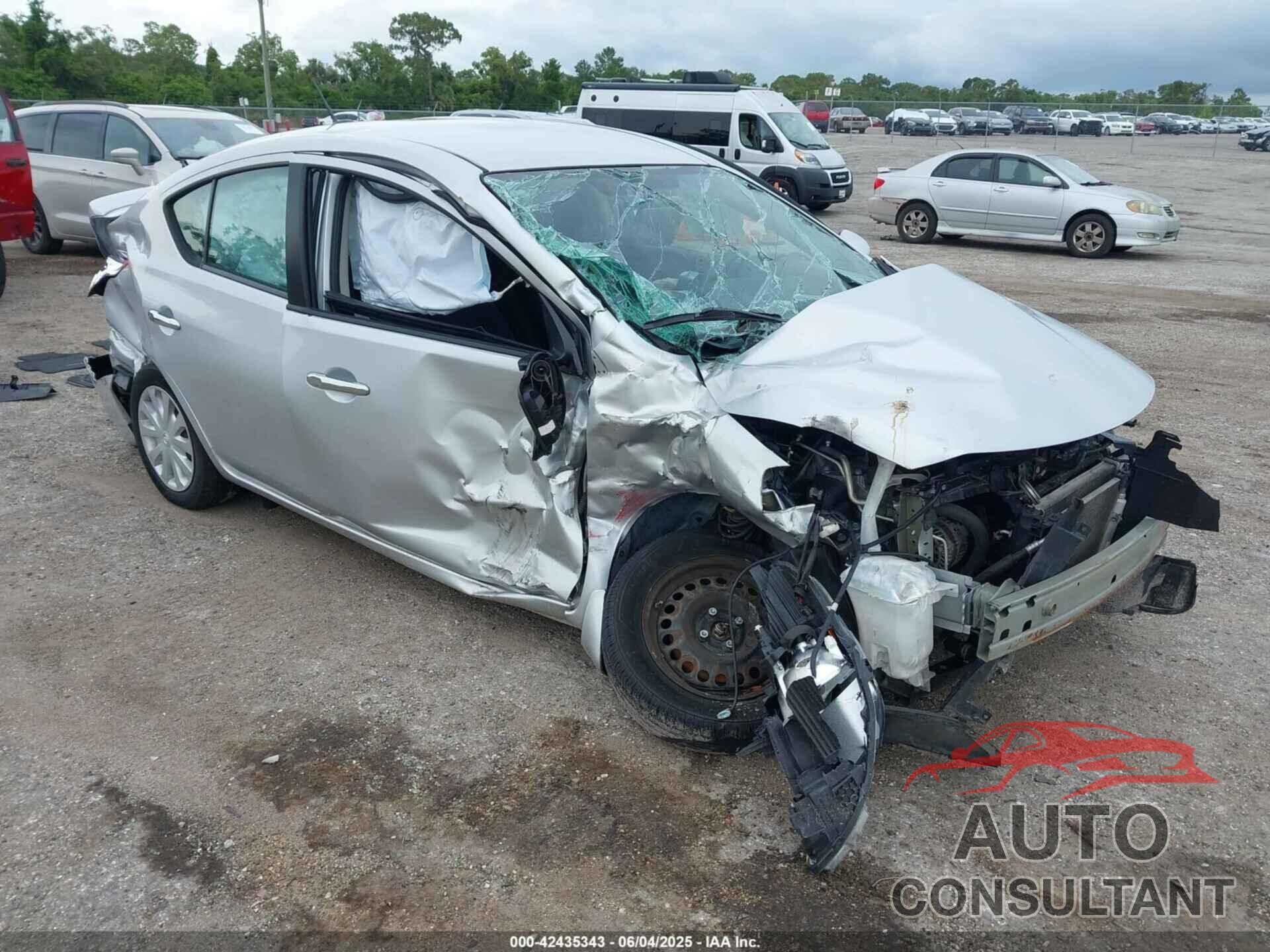 NISSAN VERSA 2016 - 3N1CN7AP8GL858996