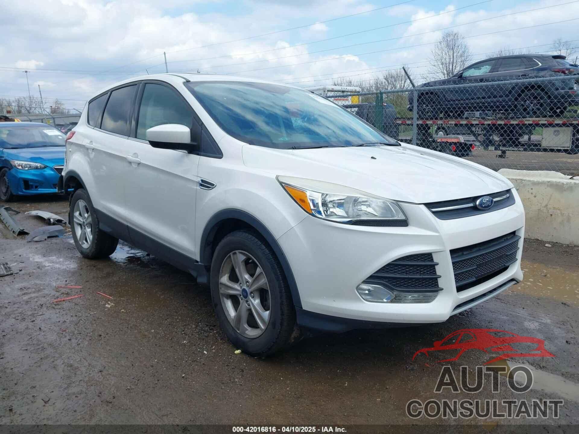 FORD ESCAPE 2015 - 1FMCU0GX5FUC86915