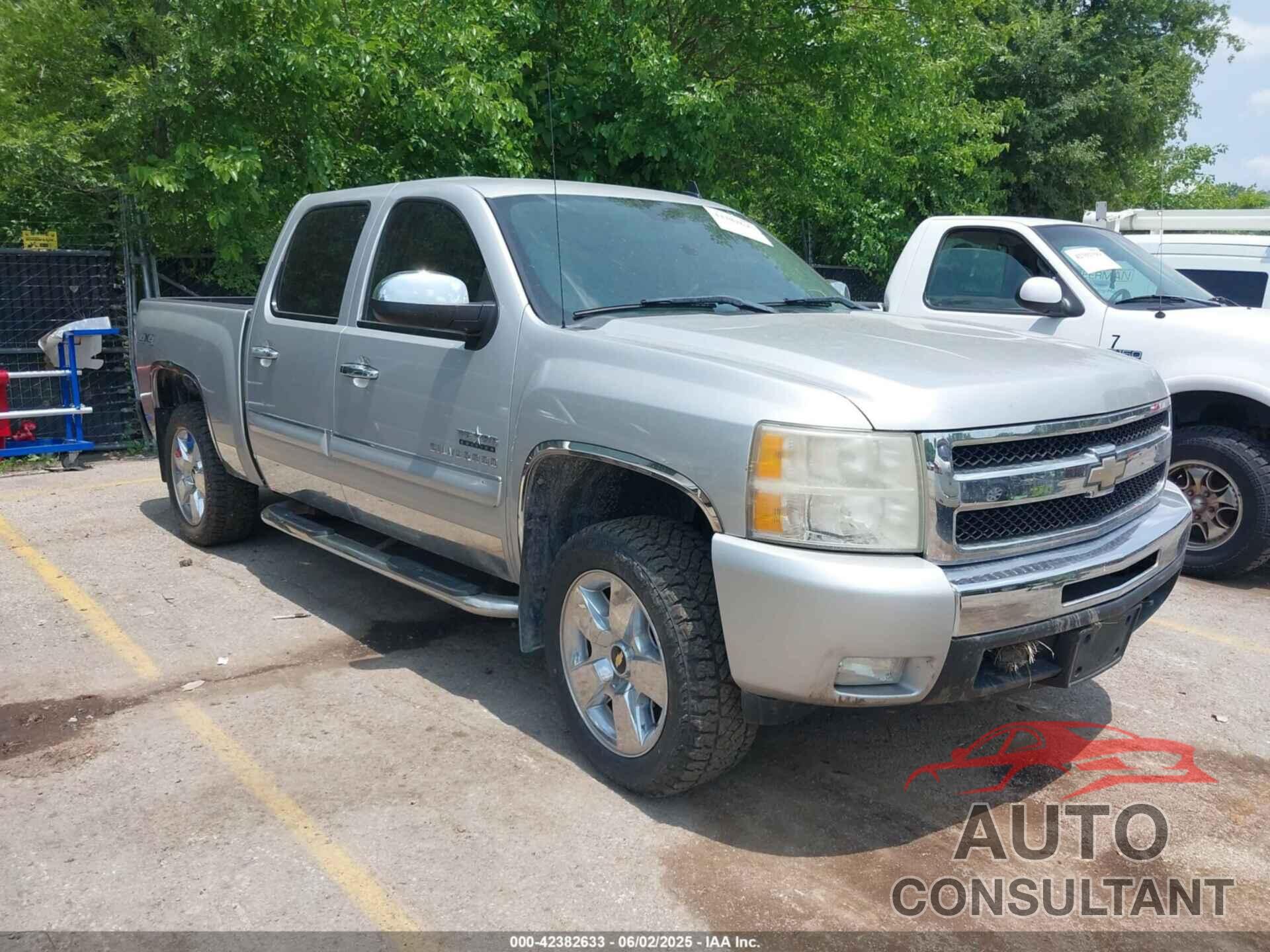 CHEVROLET SILVERADO 1500 2011 - 3GCPKSE33BG104858