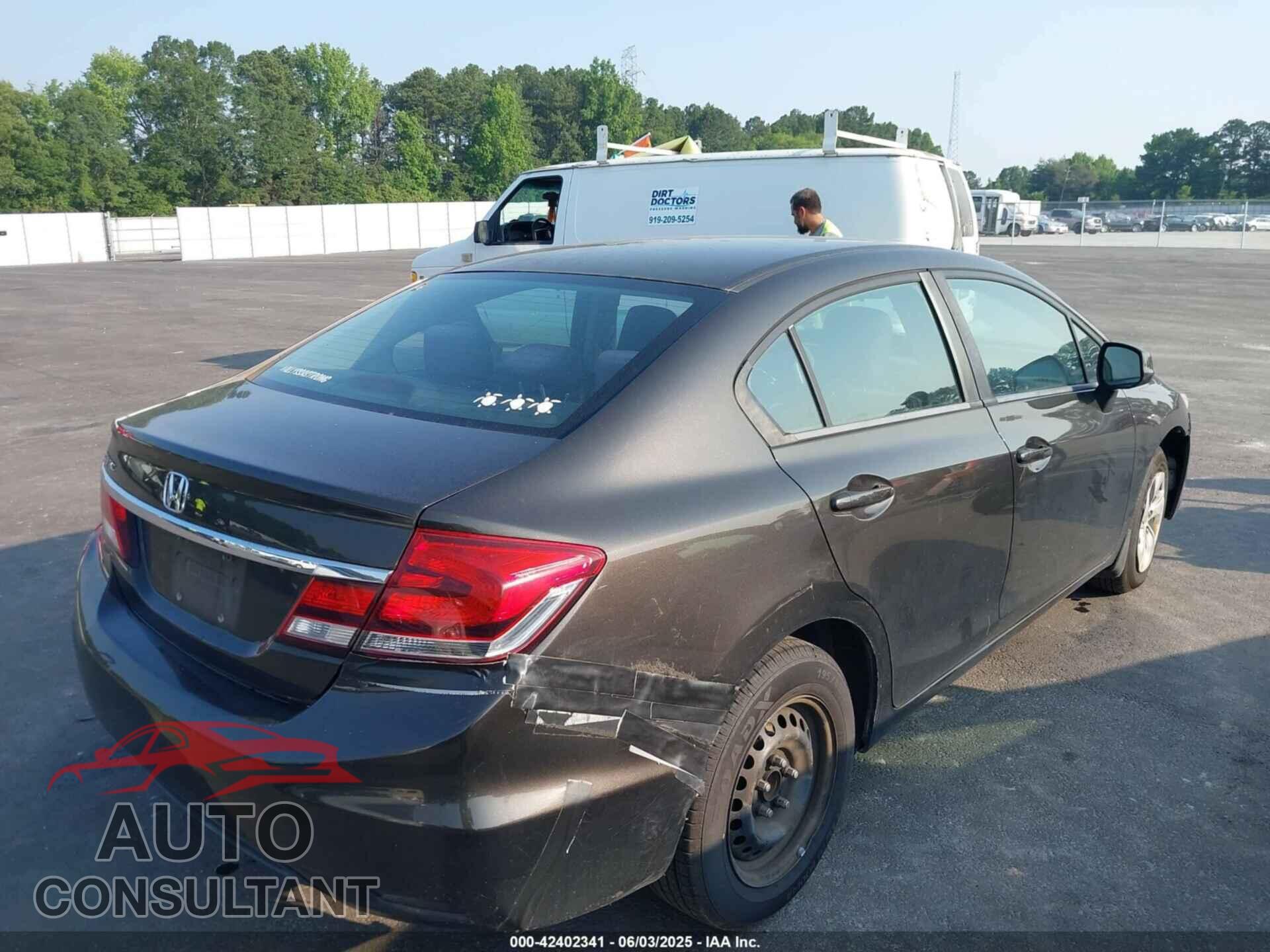 HONDA CIVIC 2013 - 19XFB2F55DE015397