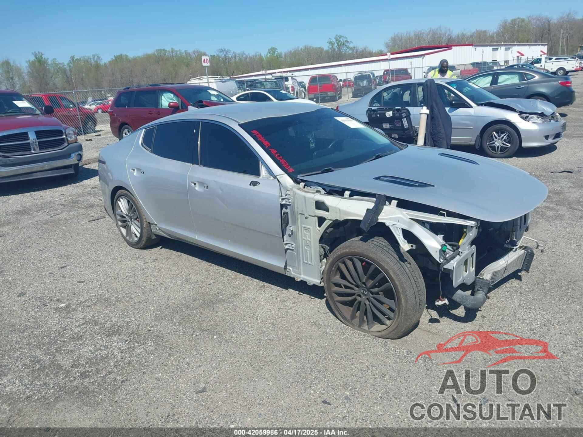 KIA STINGER 2018 - KNAE15LA1J6012819