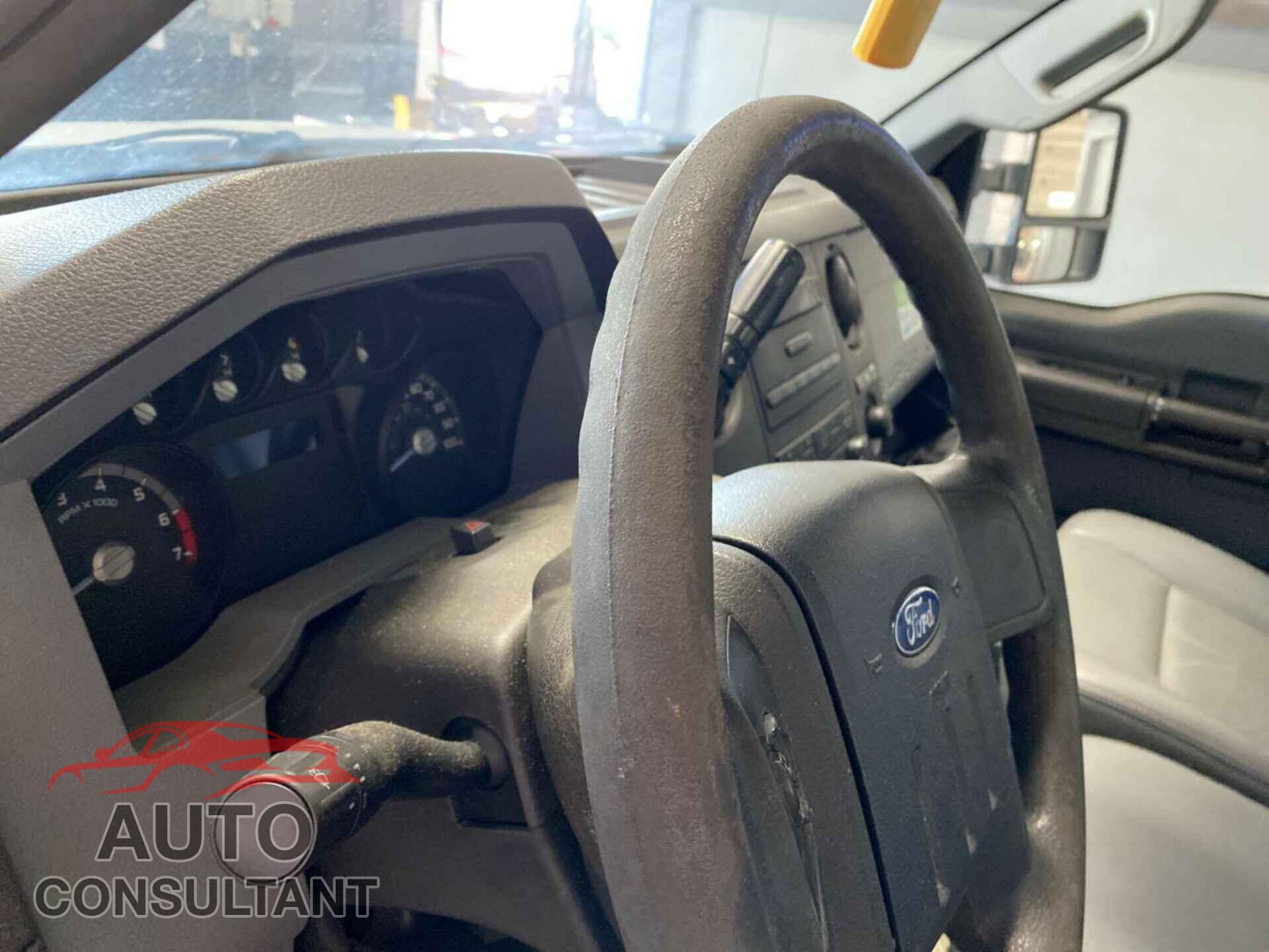 FORD F250 2011 - 1FTBF2B68BEB33602