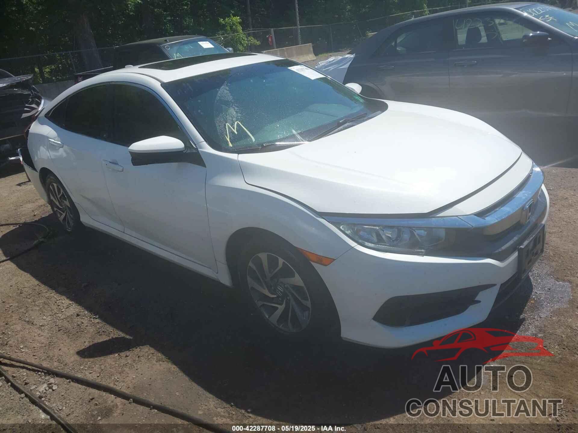 HONDA CIVIC 2018 - 2HGFC2F7XJH567624