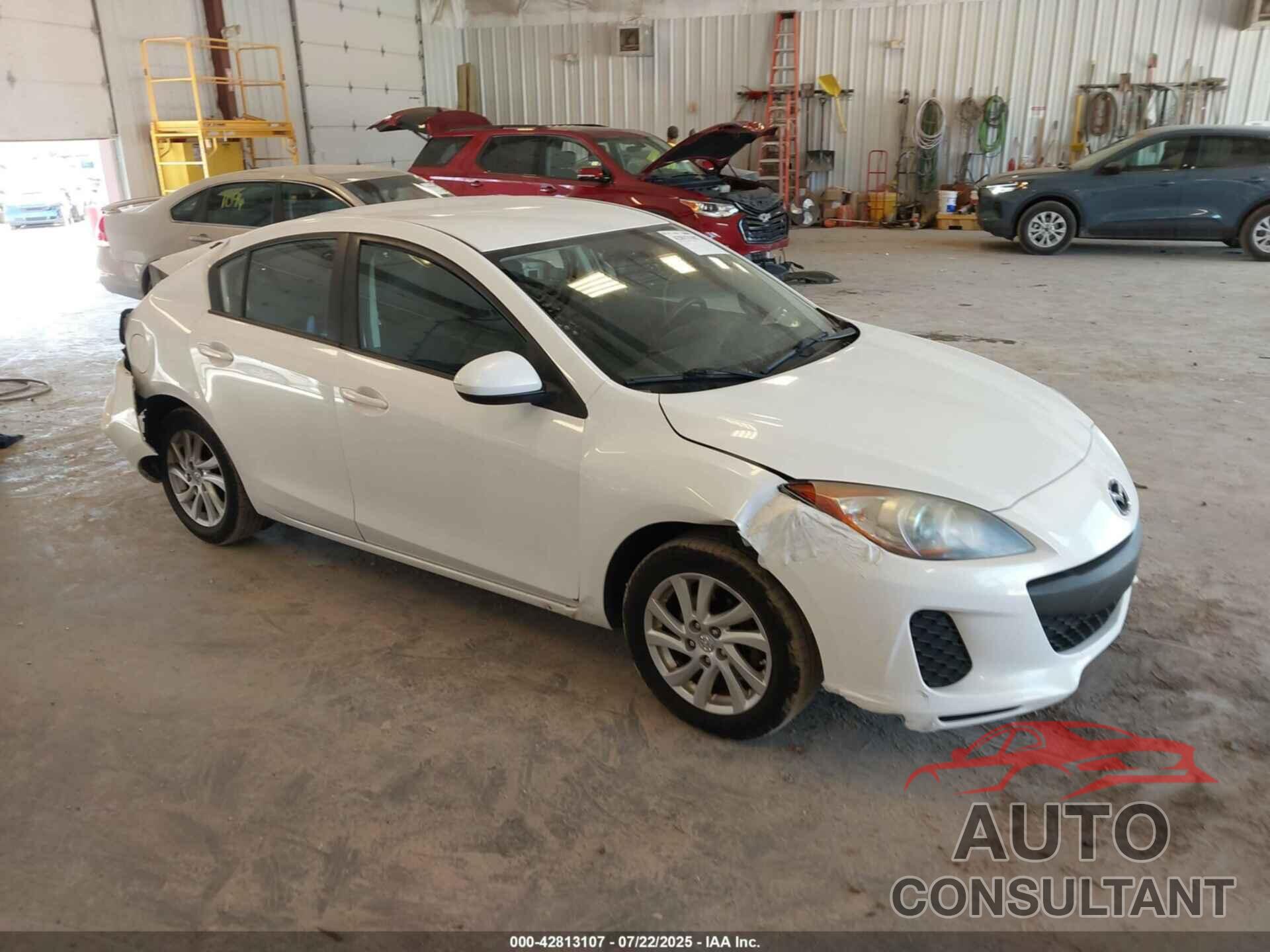 MAZDA MAZDA3 2012 - JM1BL1V83C1693679