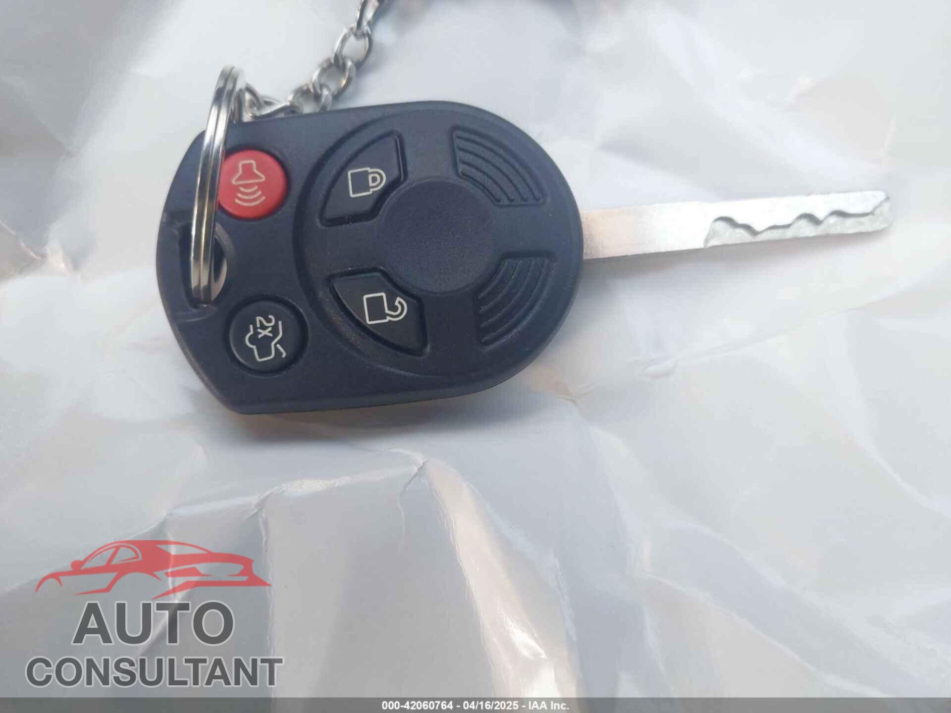 FORD FOCUS 2017 - 1FADP3K2XHL239407