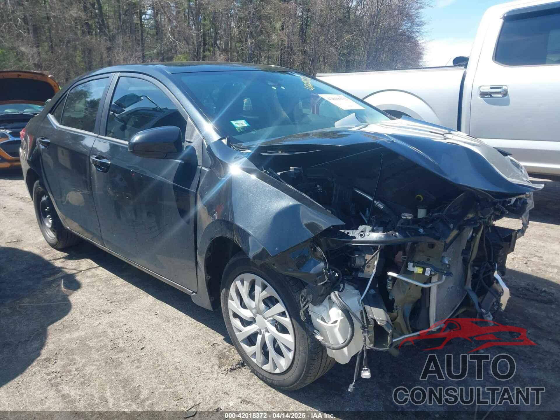 TOYOTA COROLLA 2018 - 5YFBURHE7JP766901