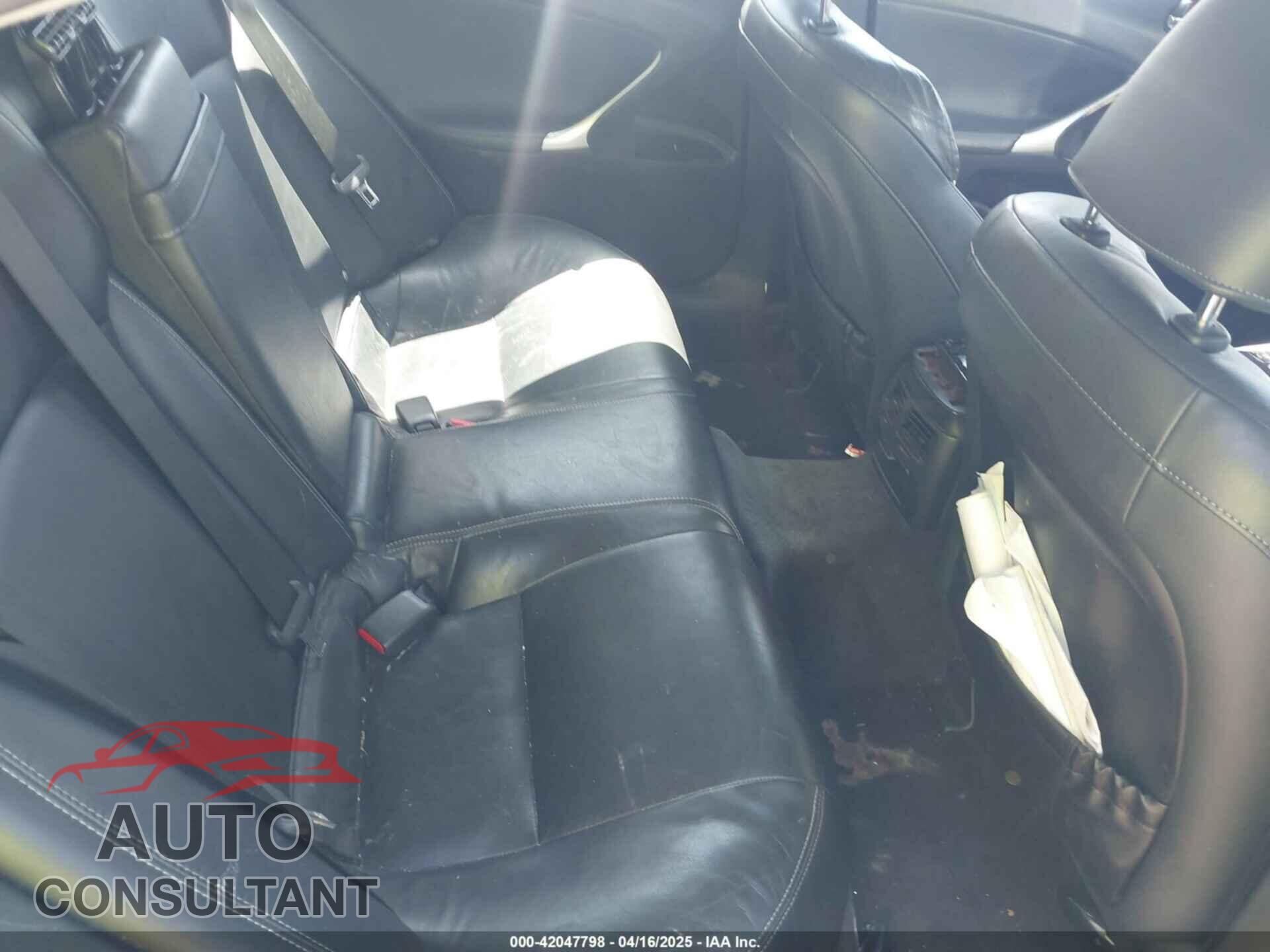 LEXUS IS 250 2011 - JTHCF5C24B5047364