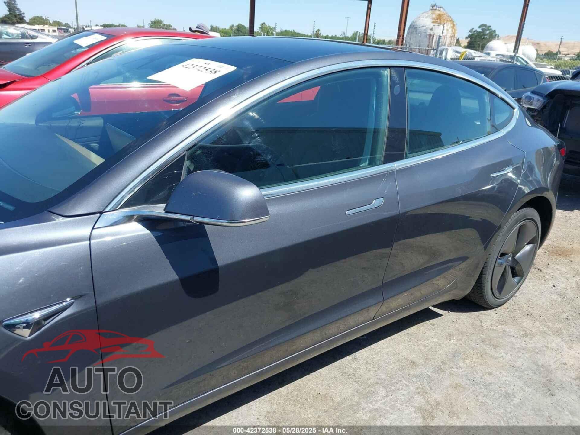 TESLA MODEL 3 2018 - 5YJ3E1EA3JF123798