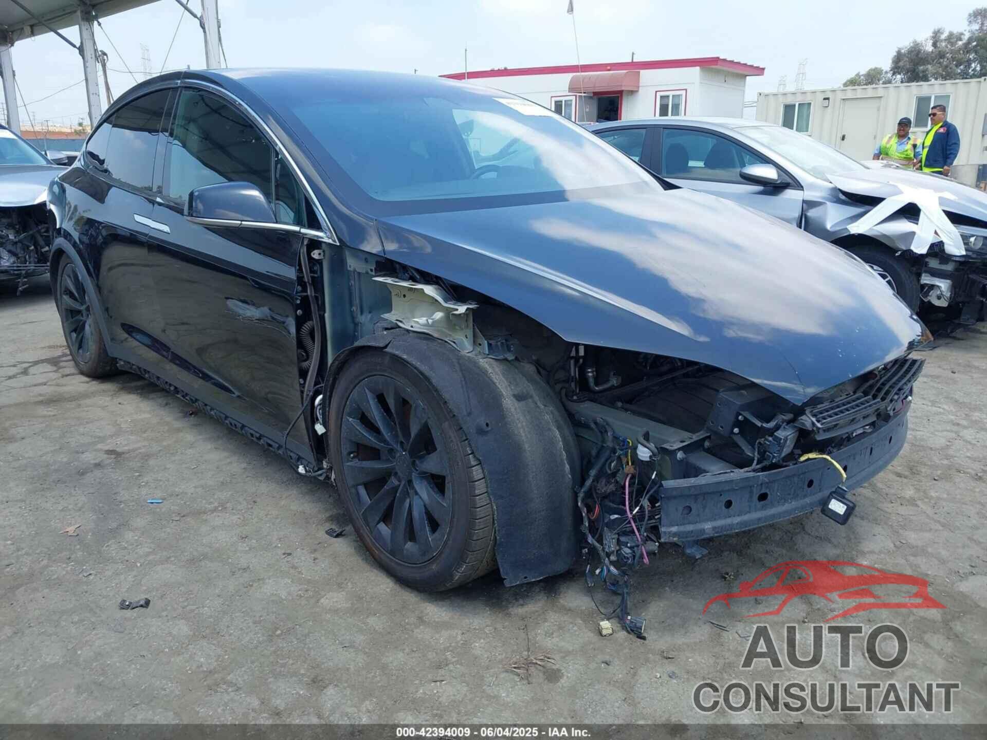 TESLA MODEL X 2017 - 5YJXCBE24HF078435