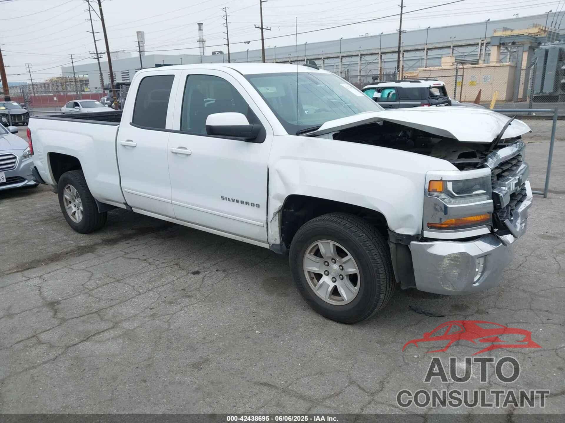 CHEVROLET SILVERADO 1500 2017 - 1GCRCRECXHZ305180