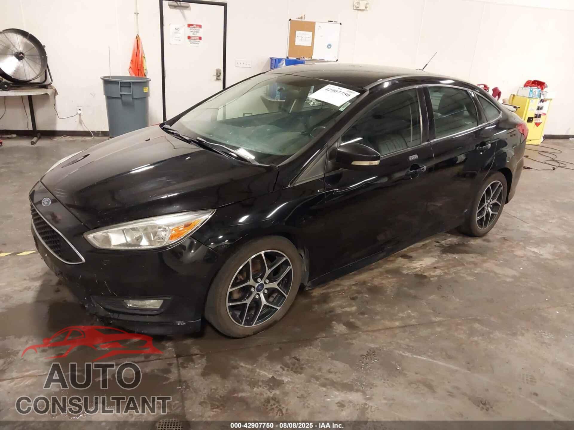 FORD FOCUS 2016 - 1FADP3F2XGL262601