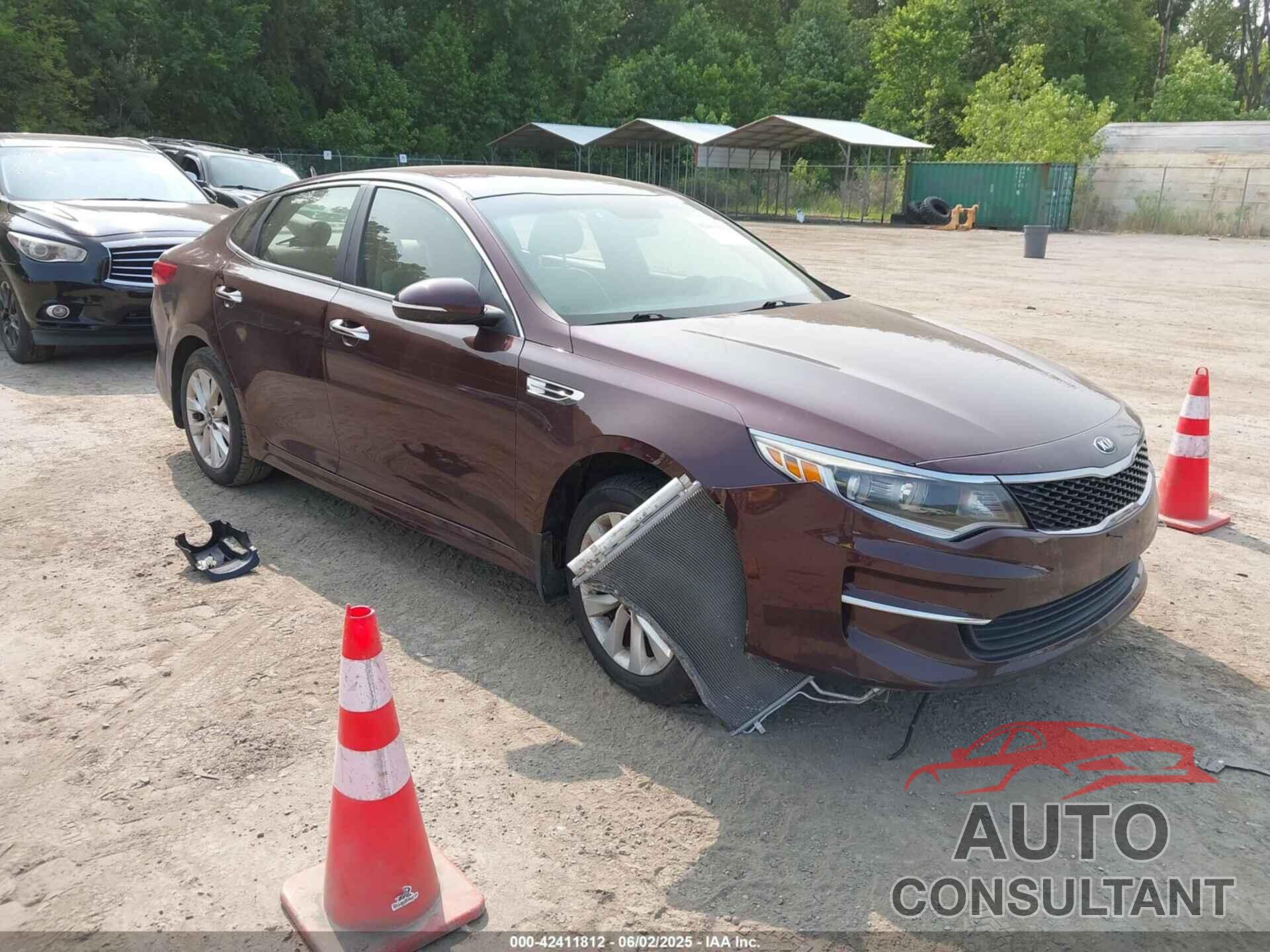 KIA OPTIMA 2018 - 5XXGT4L30JG268095