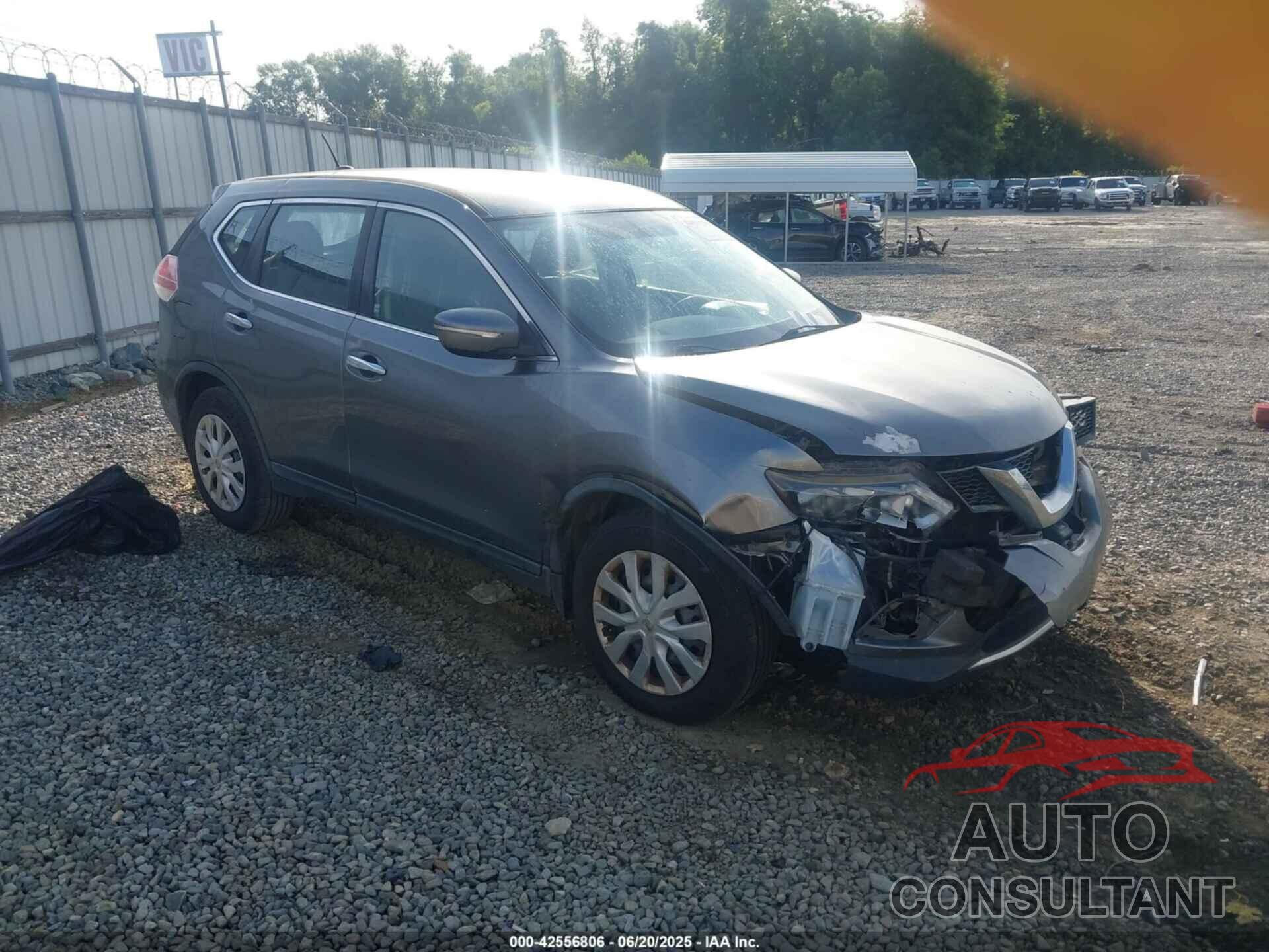 NISSAN ROGUE 2015 - KNMAT2MT1FP537603