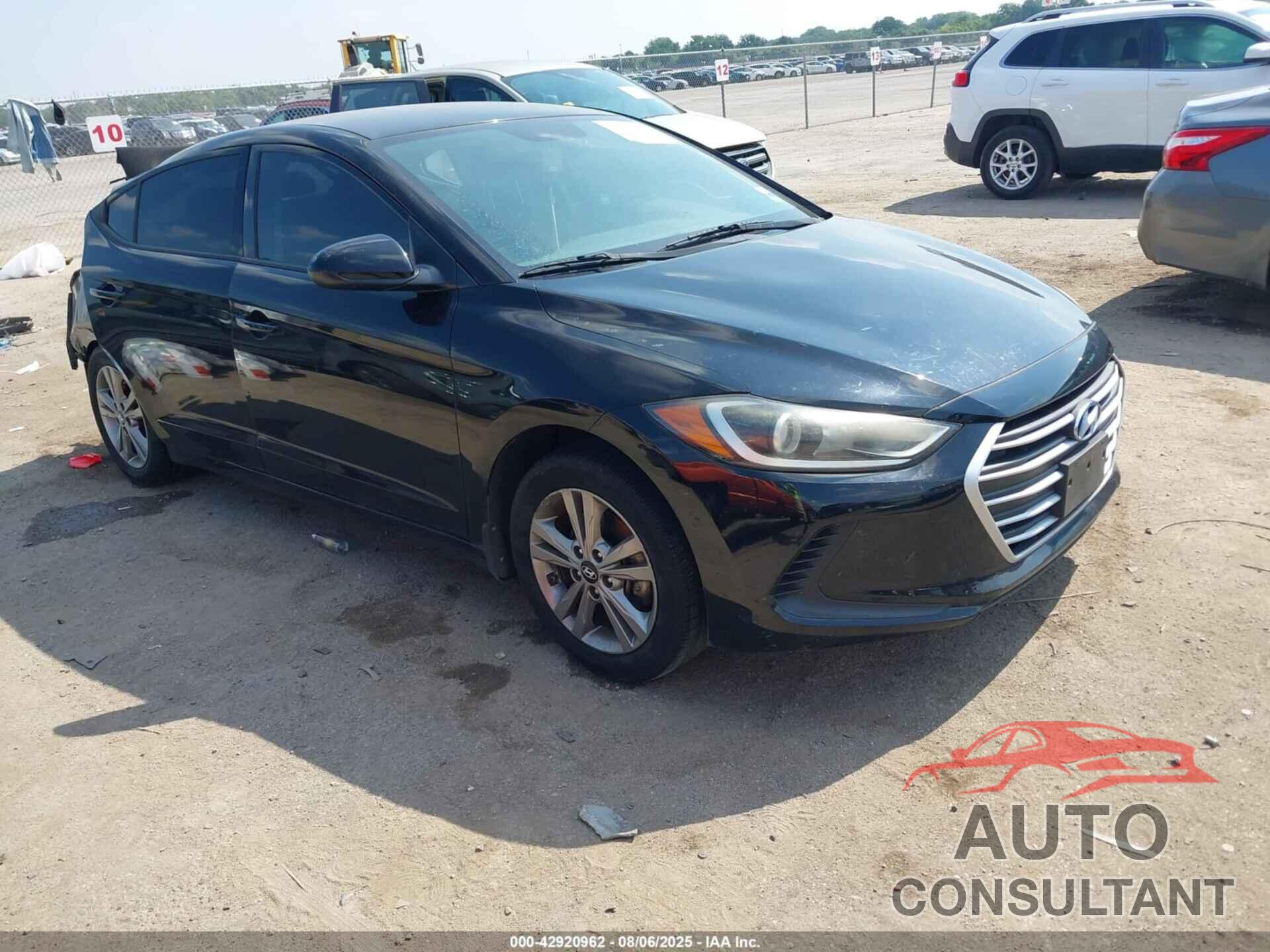 HYUNDAI ELANTRA 2018 - KMHD84LF4JU612810