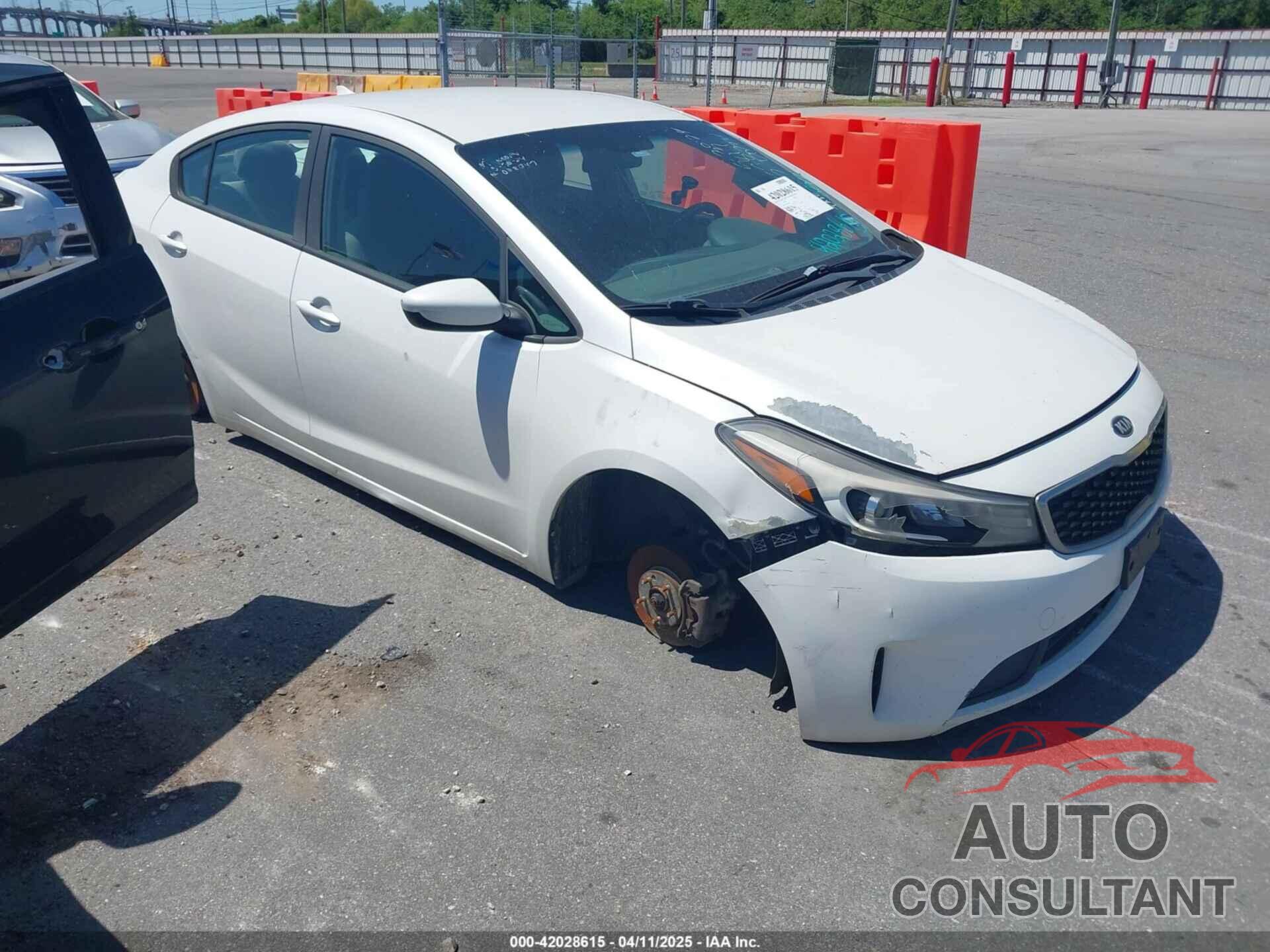 KIA FORTE 2017 - 3KPFL4A70HE008347