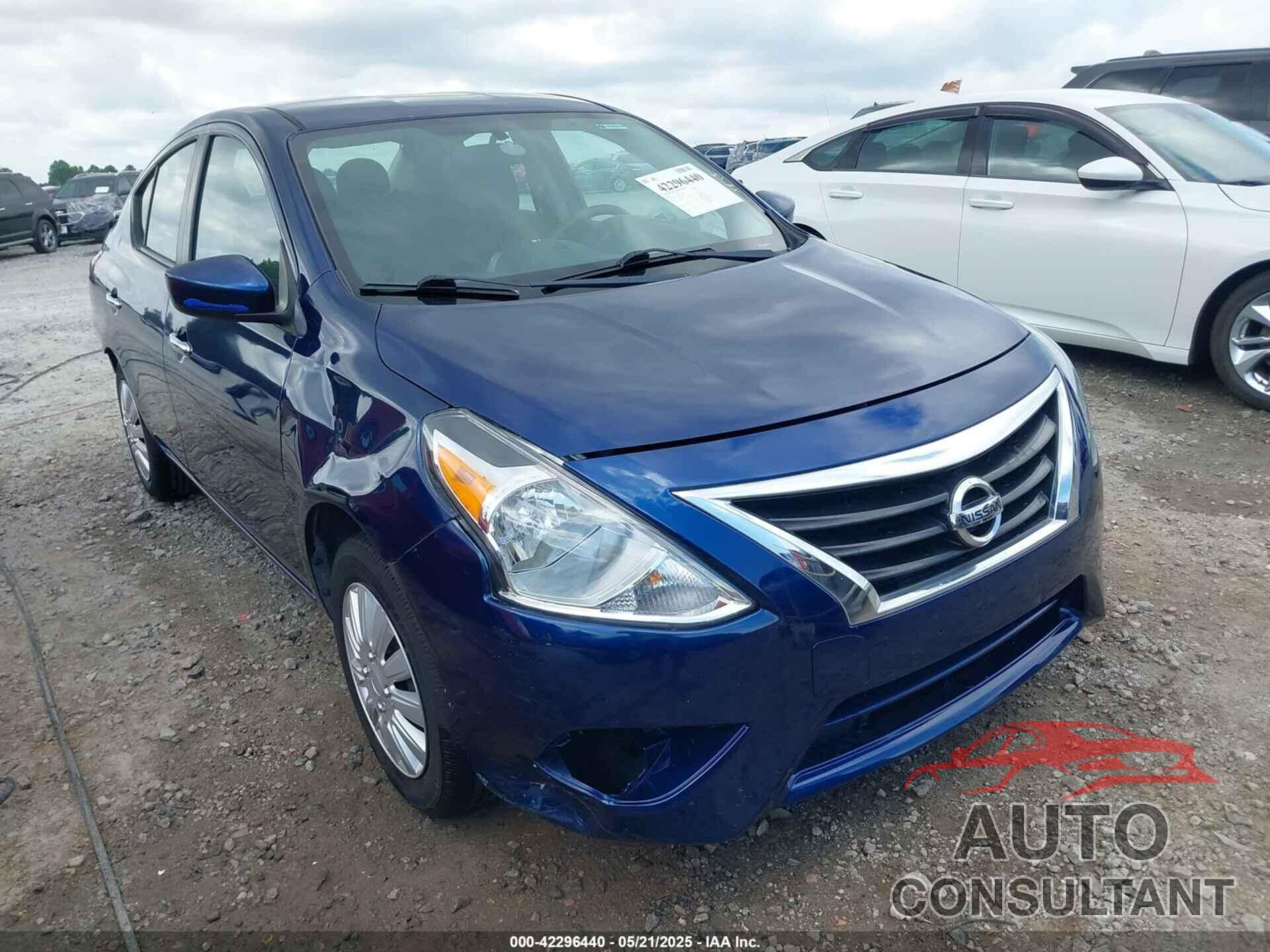NISSAN VERSA 2018 - 3N1CN7AP3JL810829