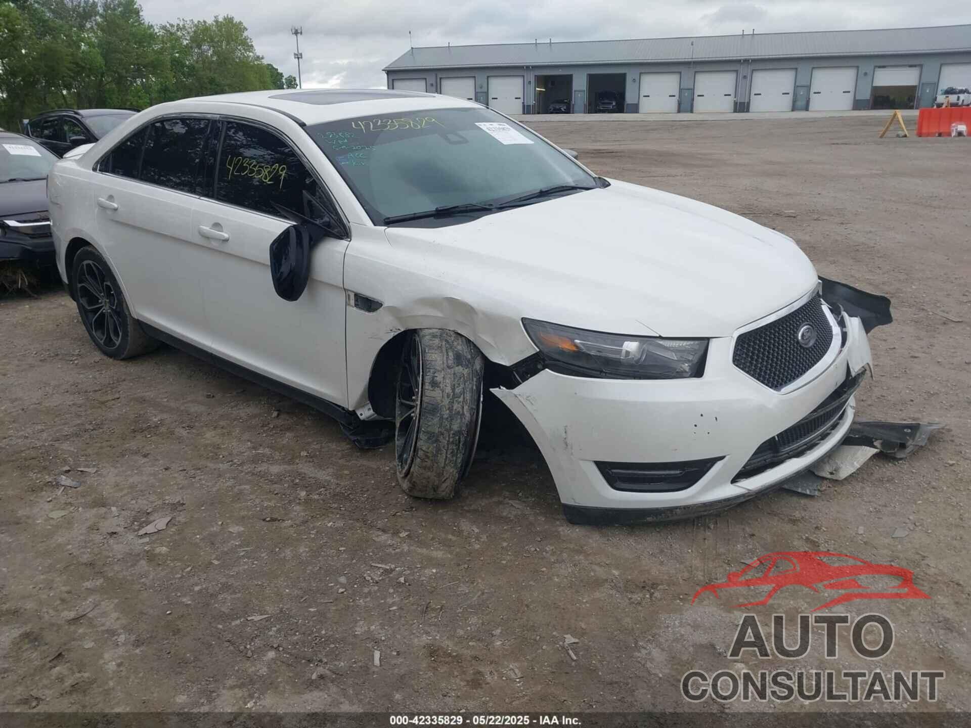 FORD TAURUS 2015 - 1FAHP2KTXFG206773