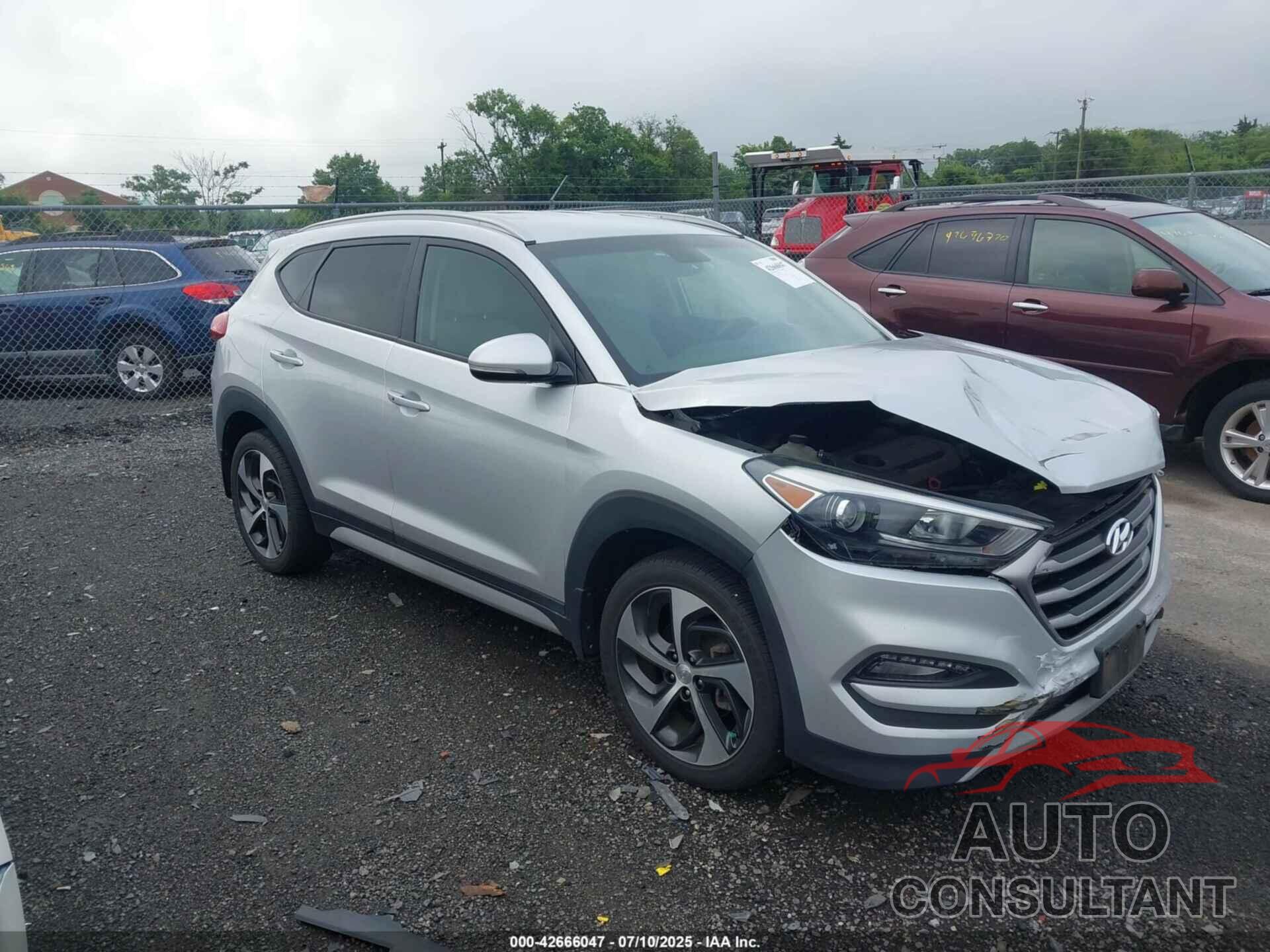 HYUNDAI TUCSON 2018 - KM8J3CAL9JU764389