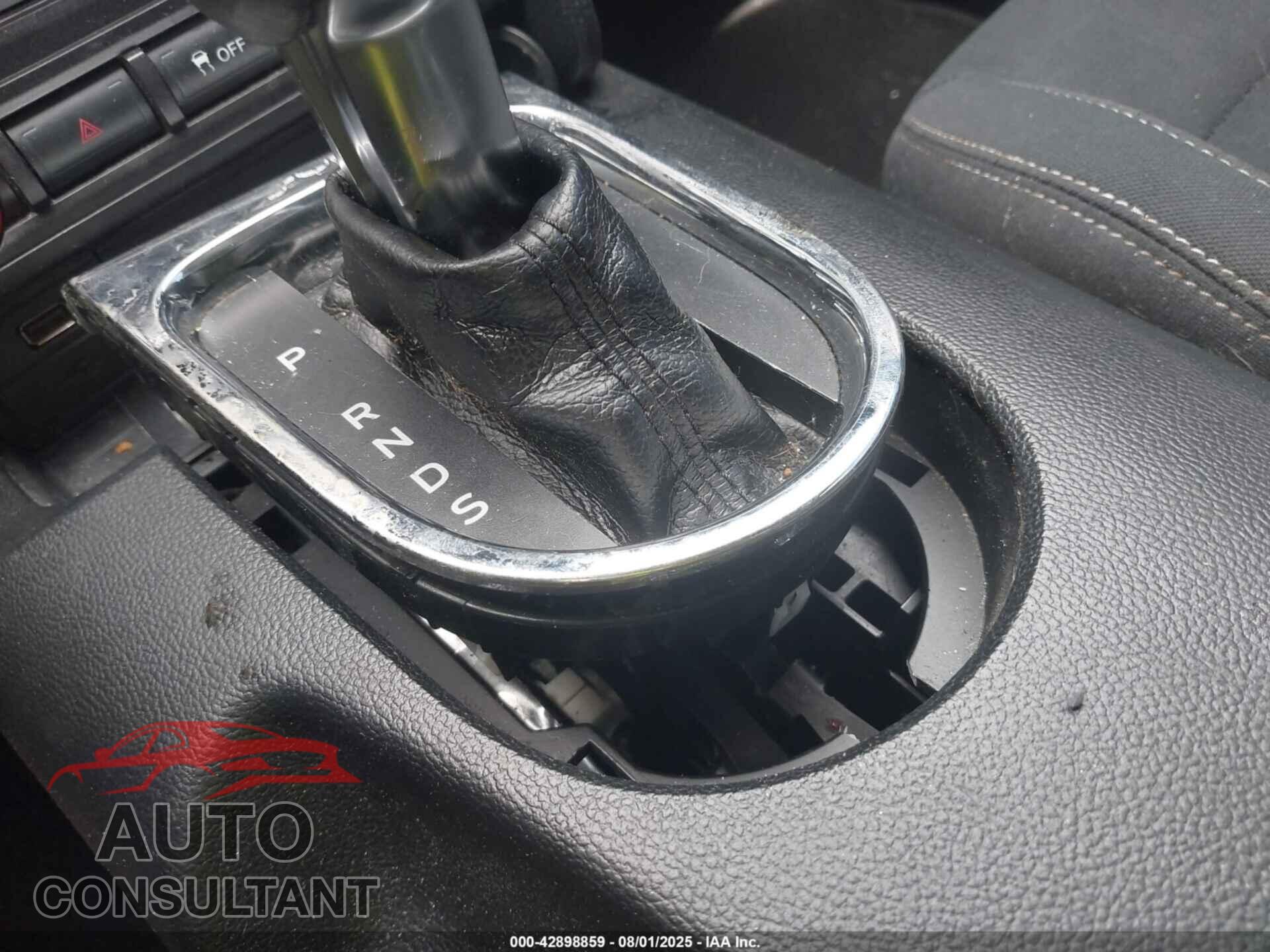 FORD MUSTANG 2016 - 1FA6P8TH2G5259212