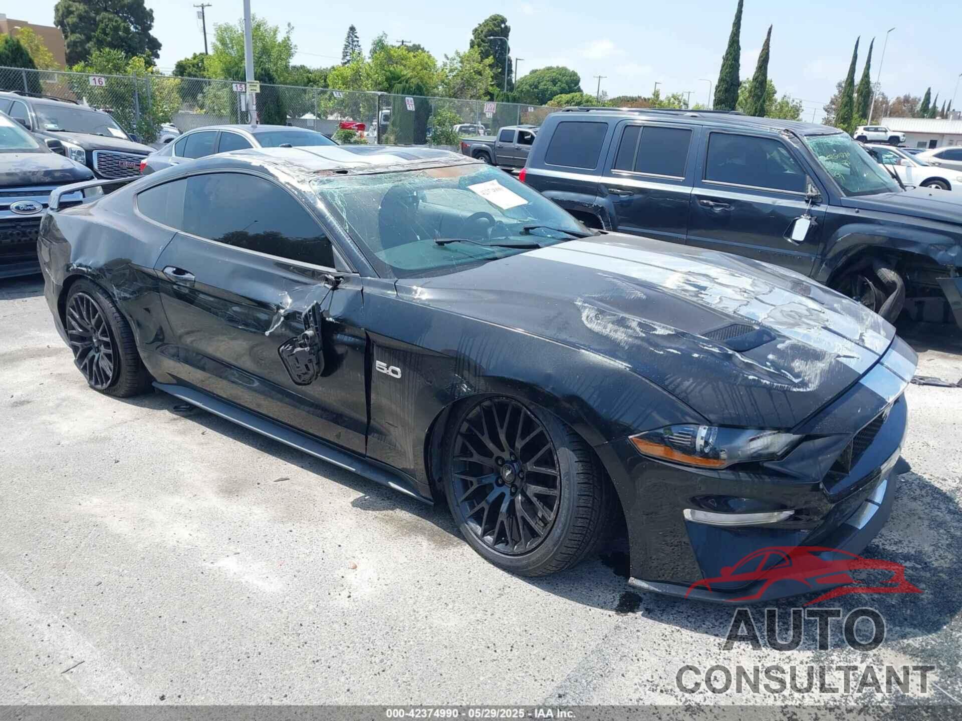 FORD MUSTANG 2019 - 1FA6P8CF5K5123387