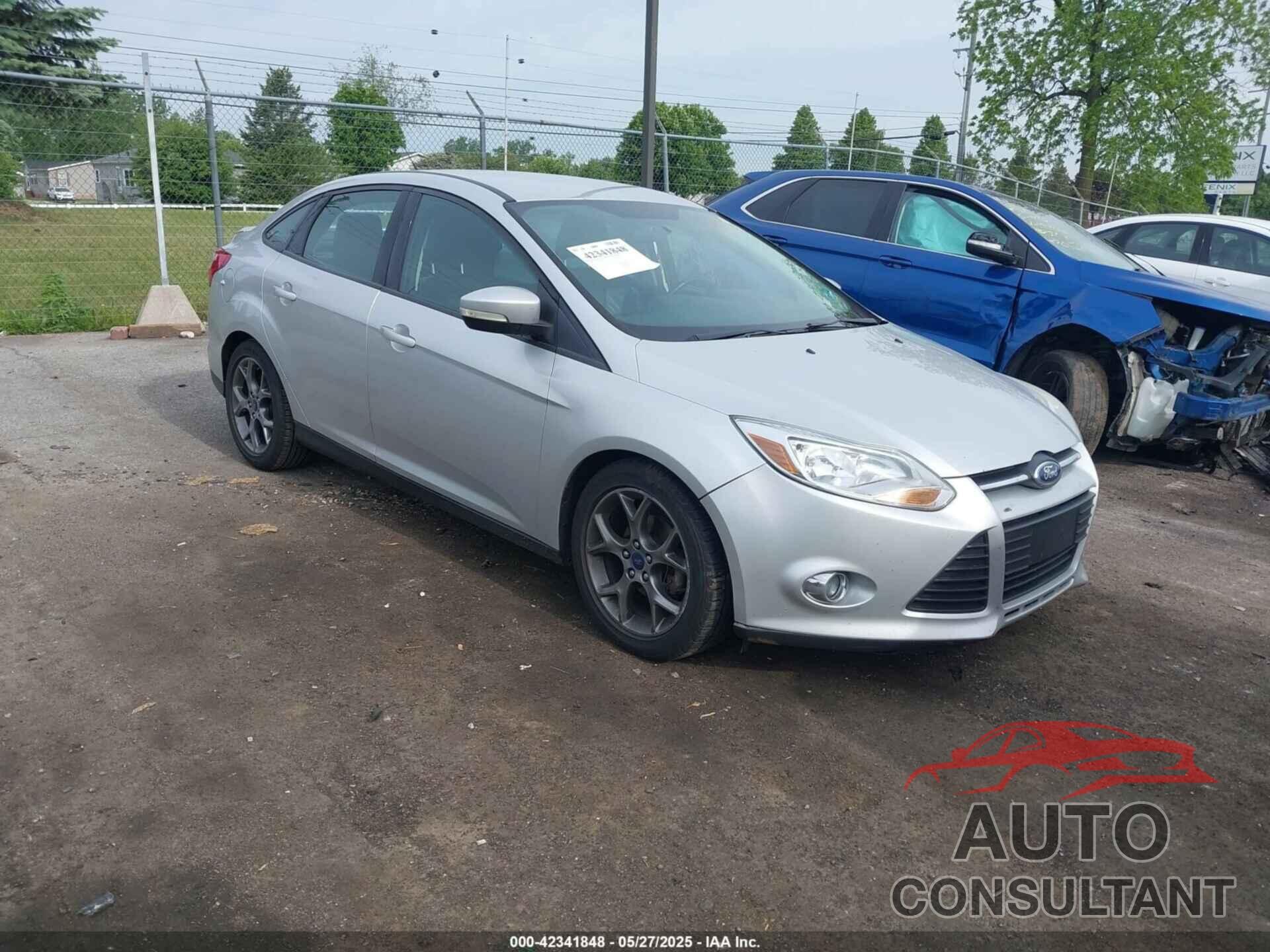 FORD FOCUS 2014 - 1FADP3F20EL389547