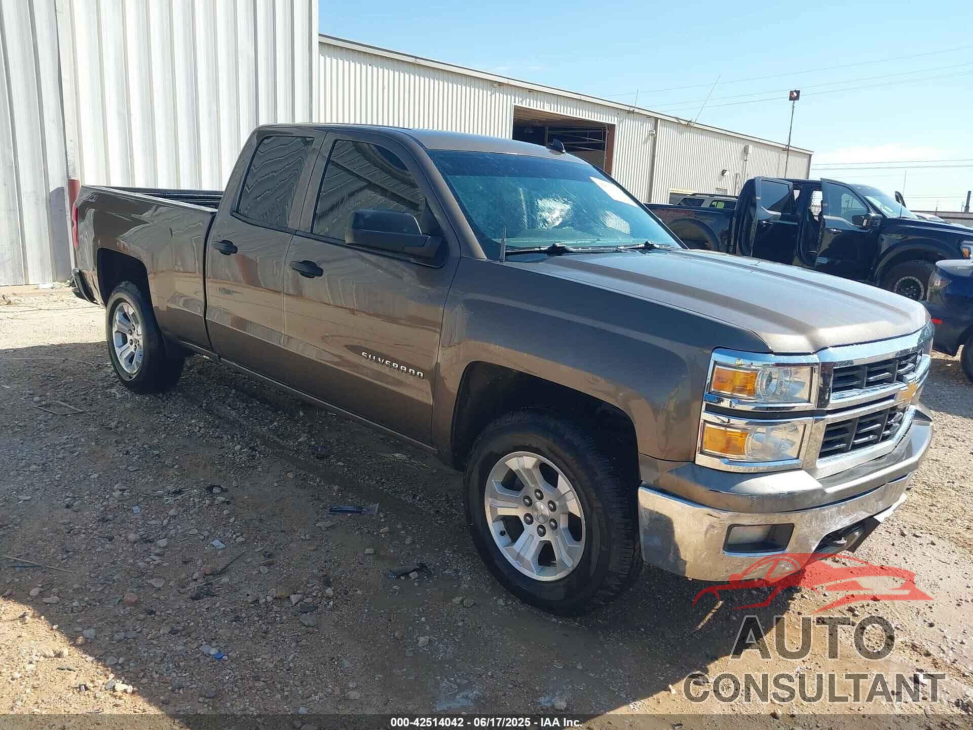 CHEVROLET SILVERADO 1500 2014 - 1GCVKREC1EZ211878