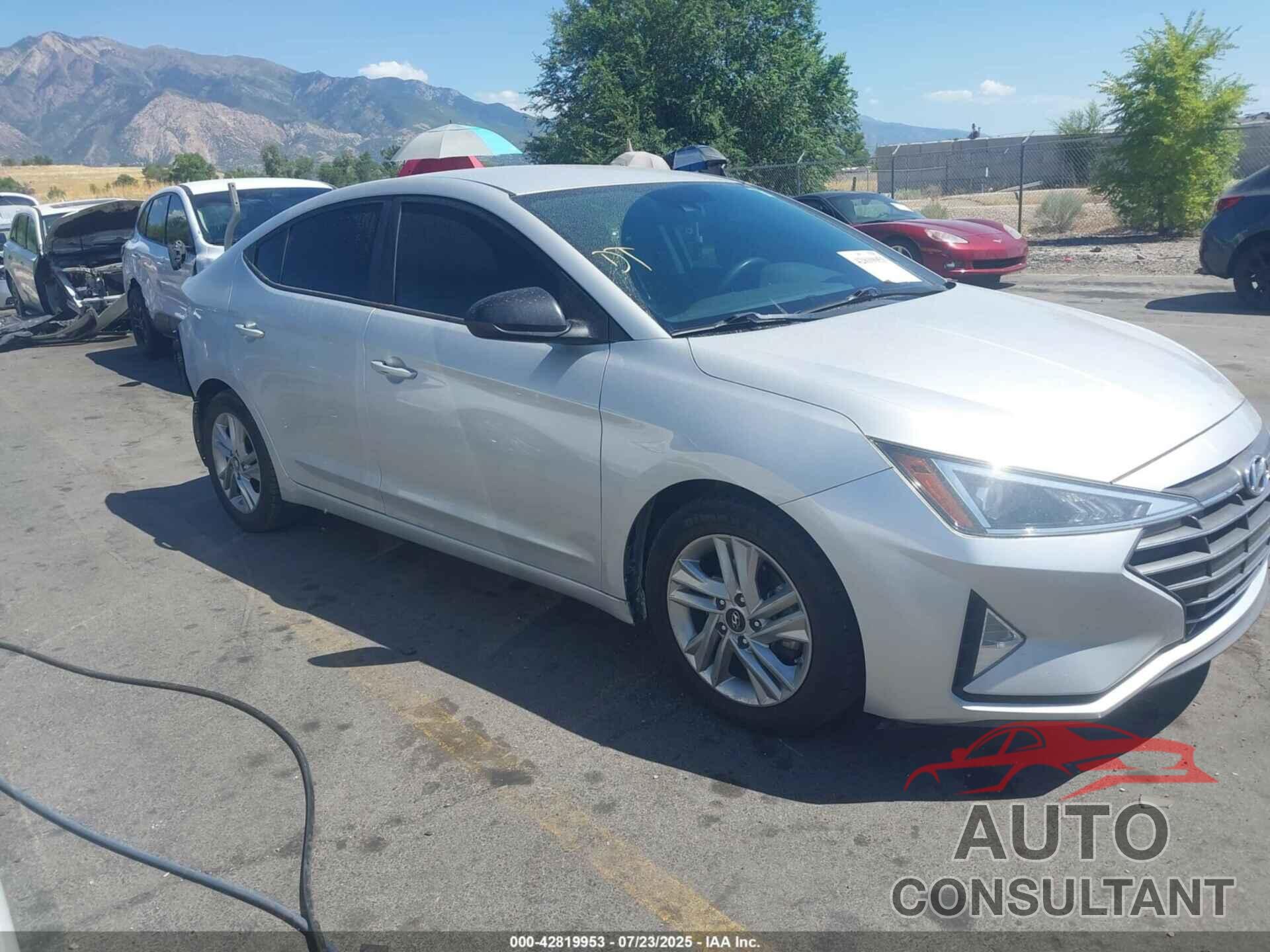 HYUNDAI ELANTRA 2020 - 5NPD84LF9LH532825