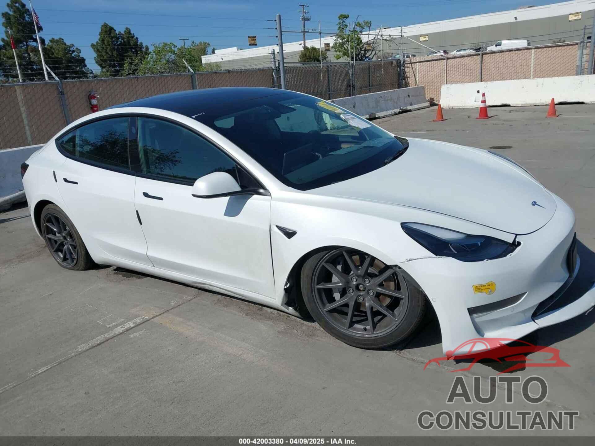 TESLA MODEL 3 2022 - 5YJ3E1EB3NF179304