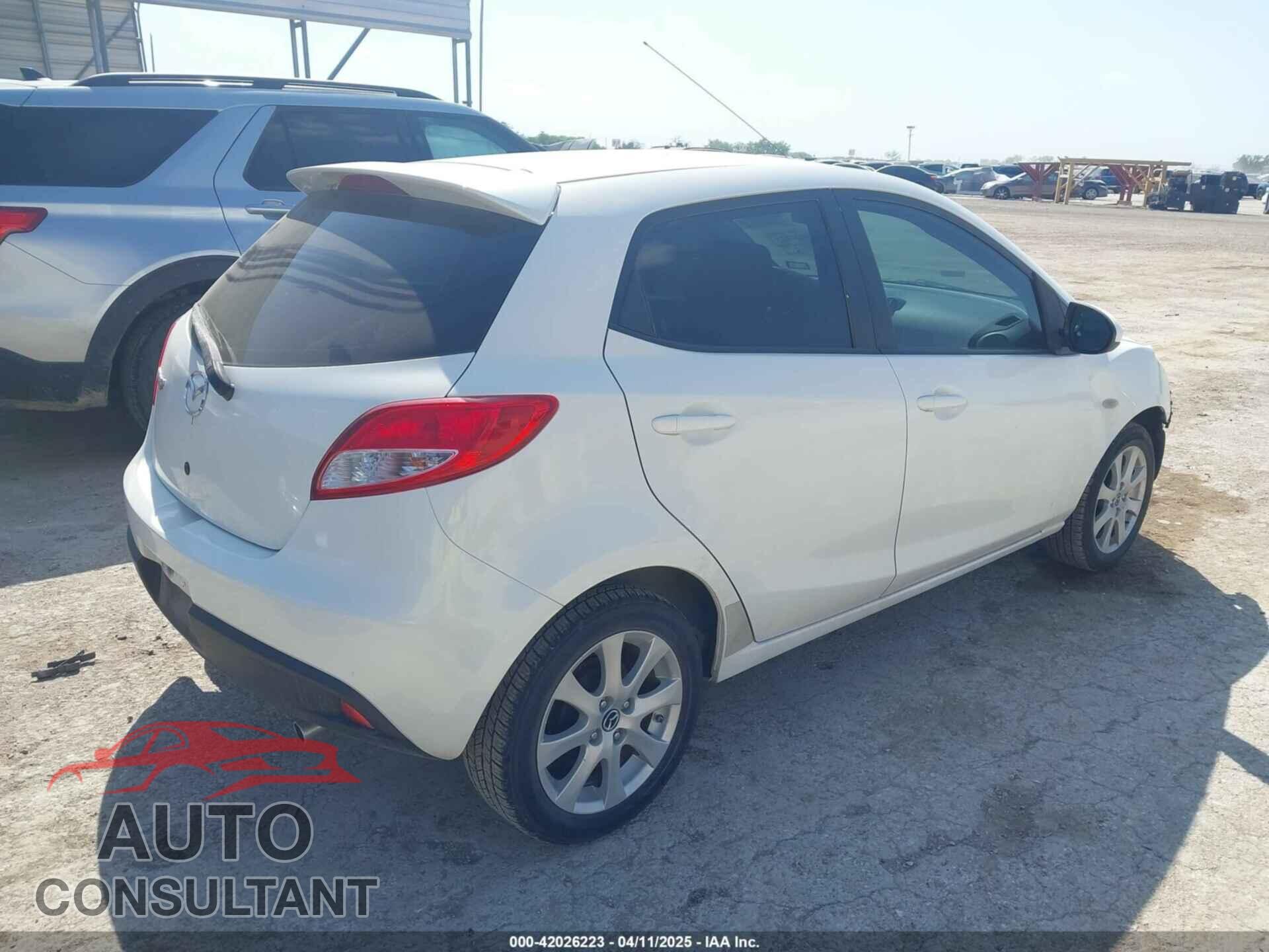 MAZDA MAZDA2 2014 - JM1DE1LY7E0176044
