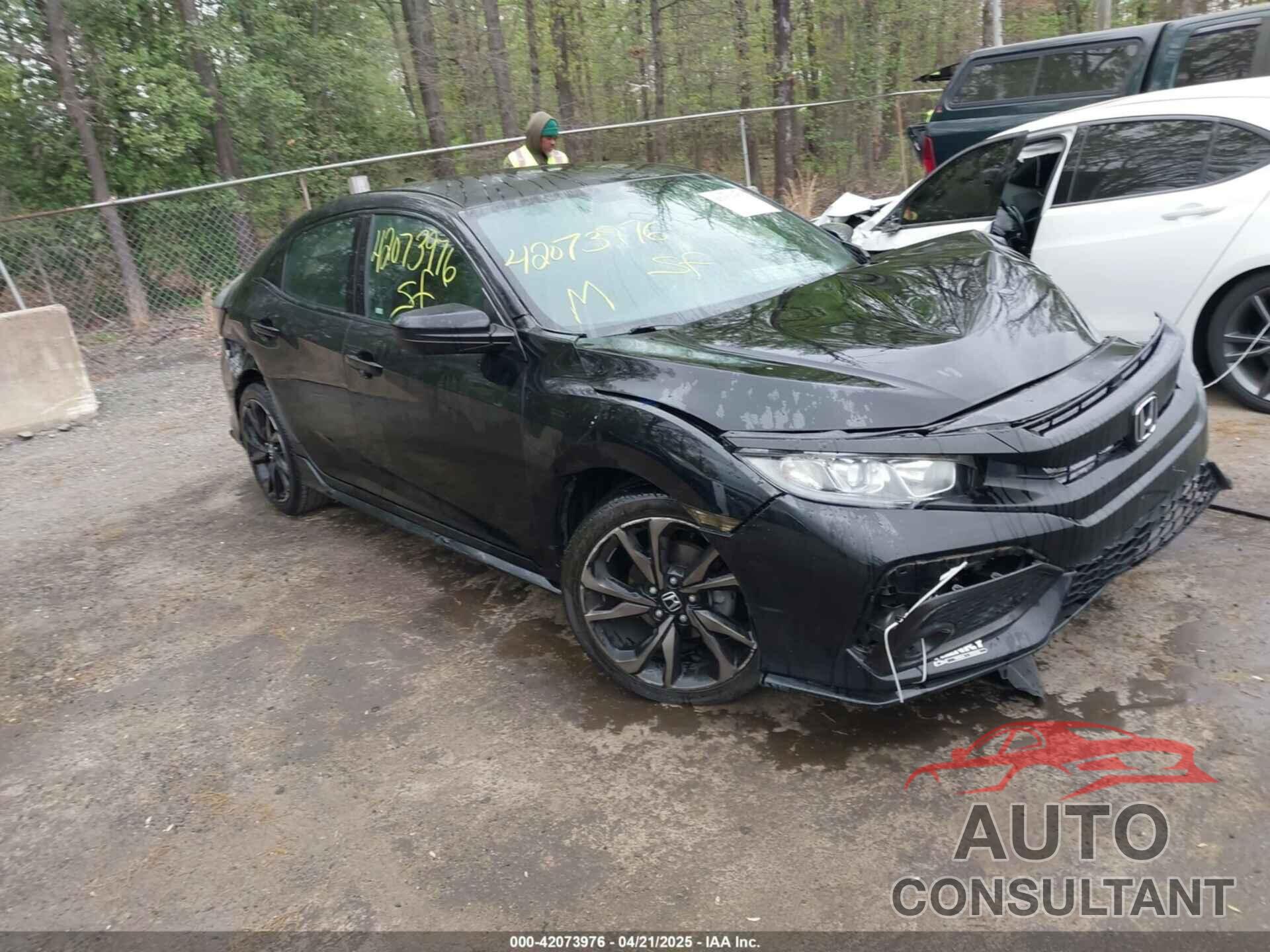 HONDA CIVIC 2017 - SHHFK7G40HU227934