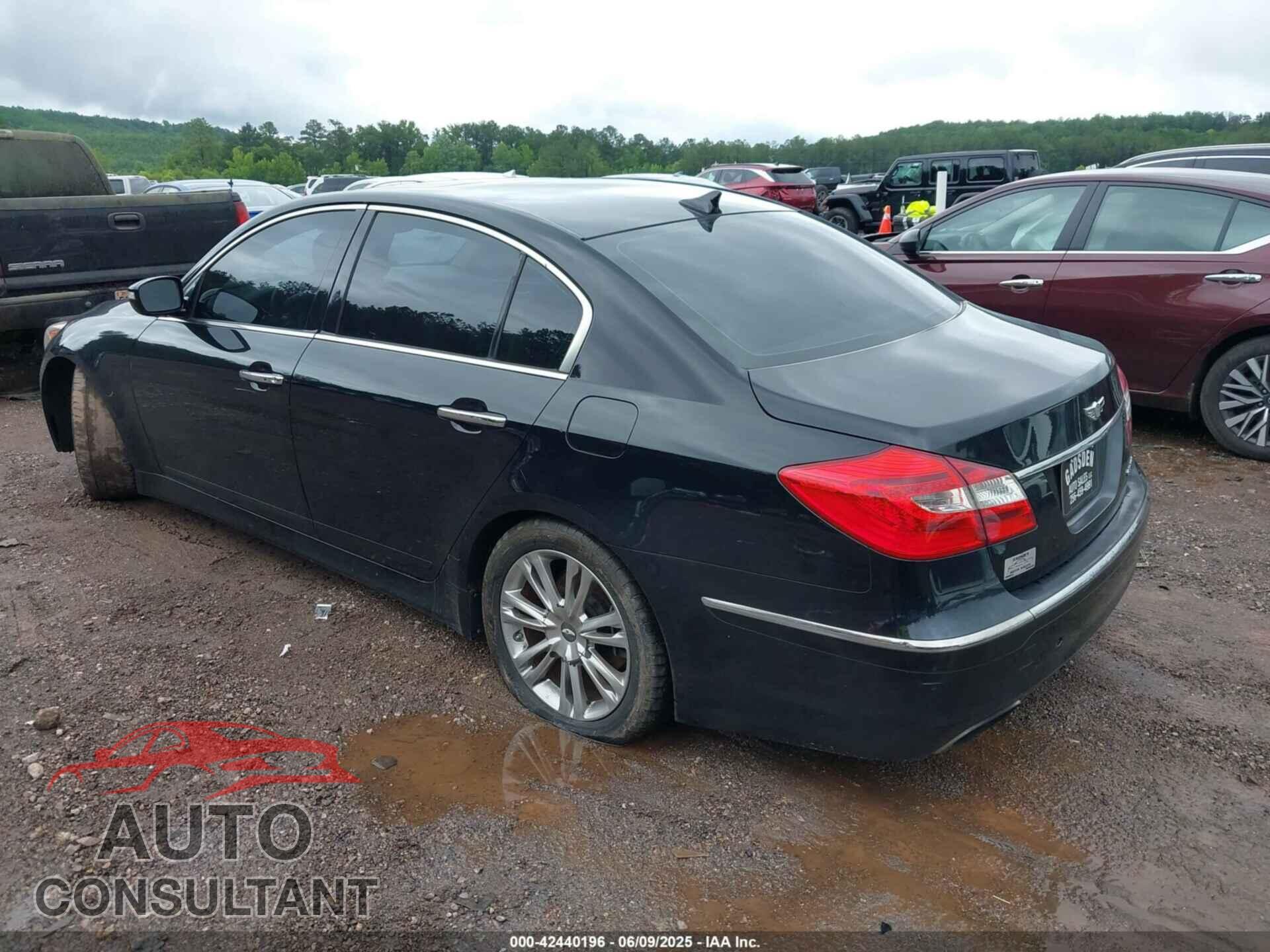 HYUNDAI GENESIS 2012 - KMHGC4DDXCU161006