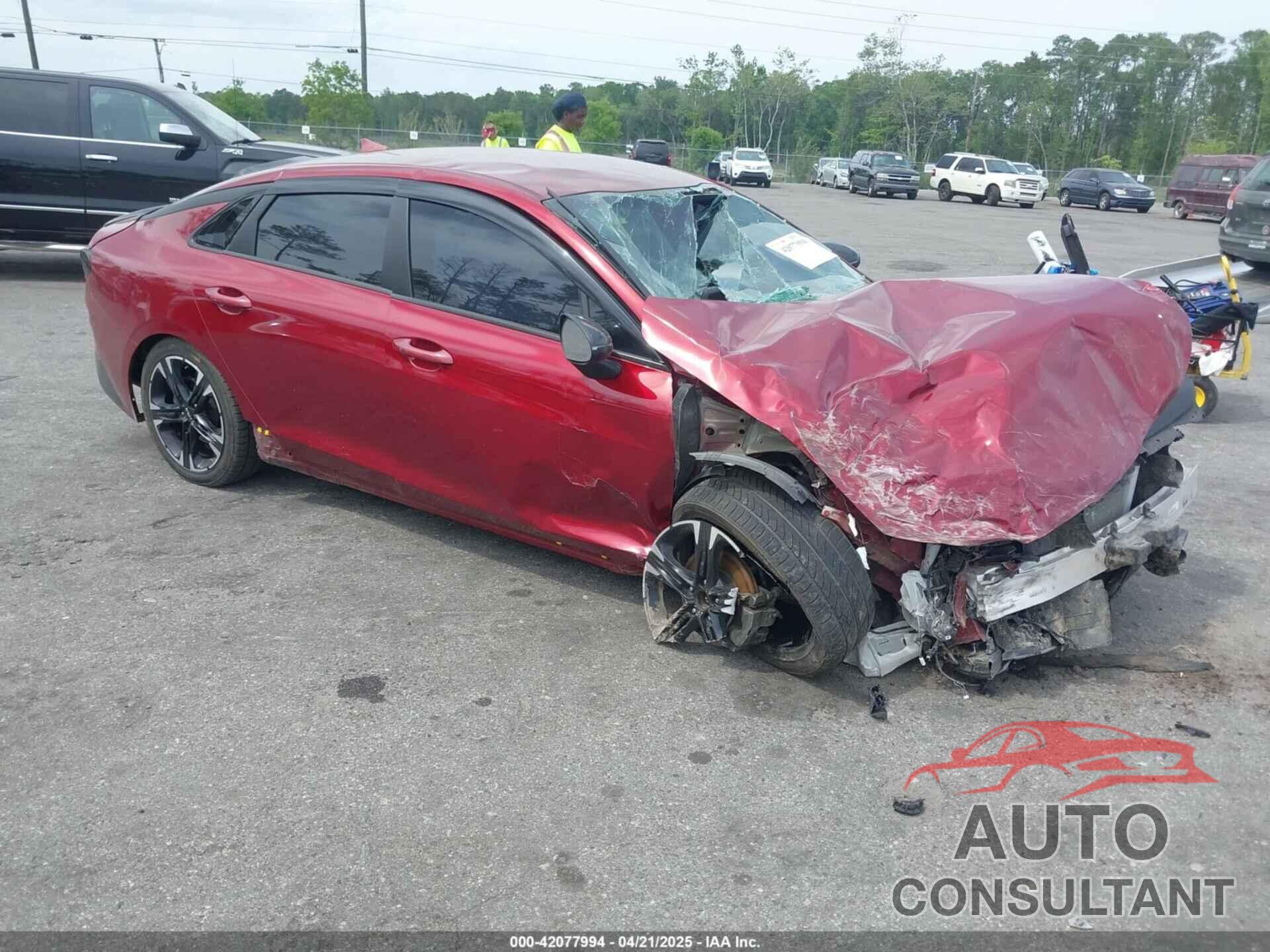 KIA K5 2022 - 5XXG64J21NG094464