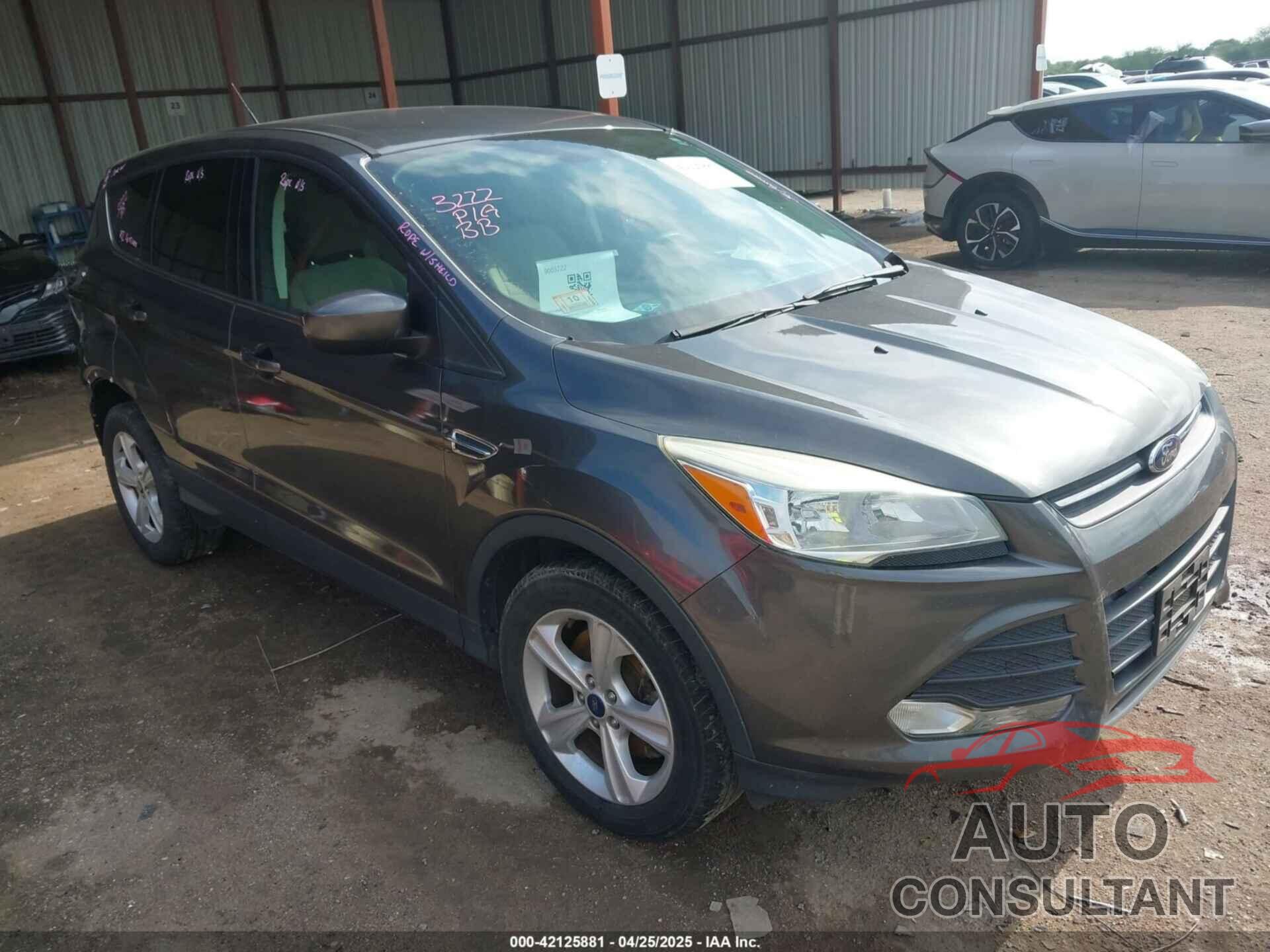 FORD ESCAPE 2015 - 1FMCU9GX2FUC57005