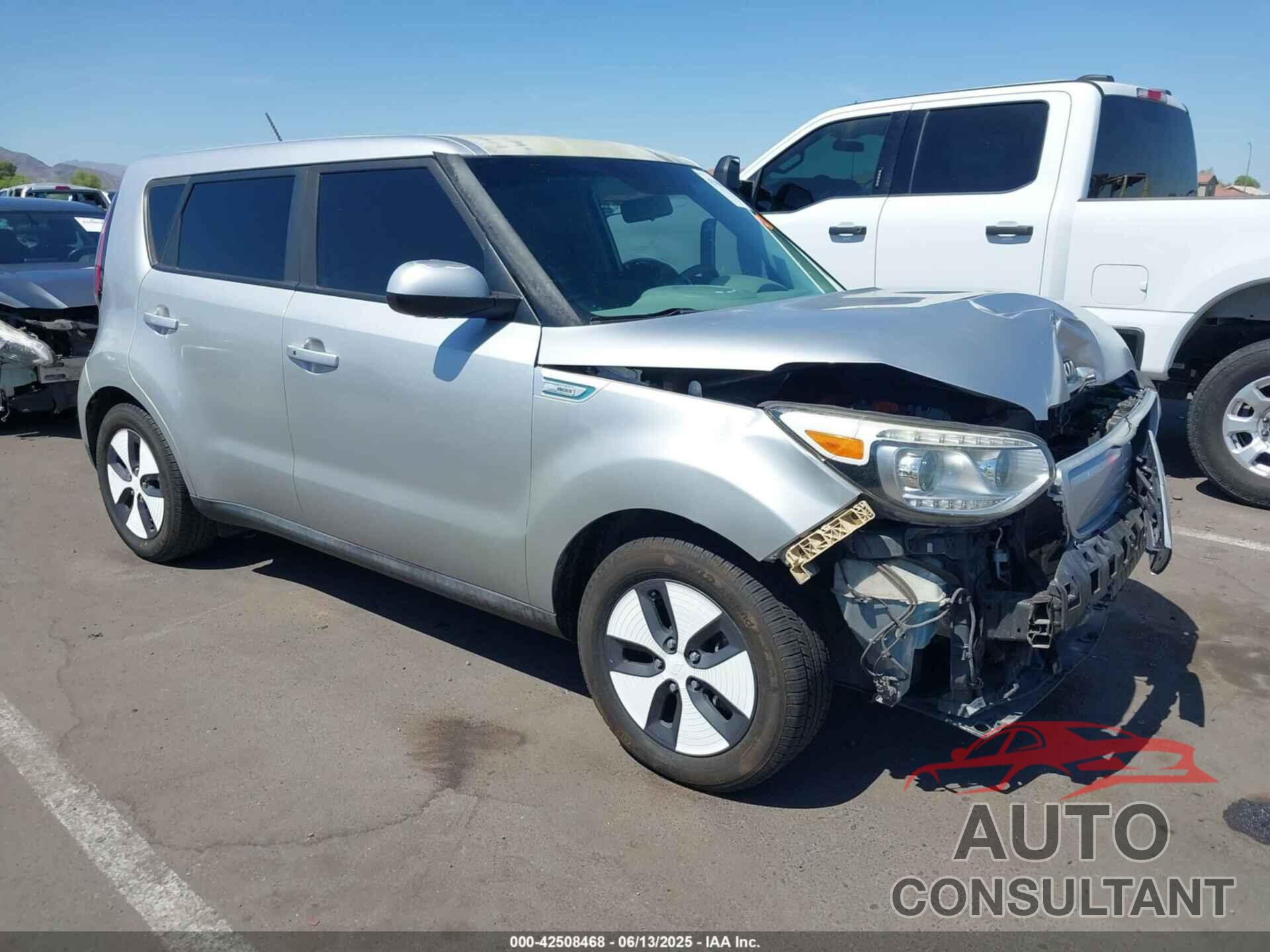 KIA SOUL EV 2017 - KNDJP3AE0H7021512