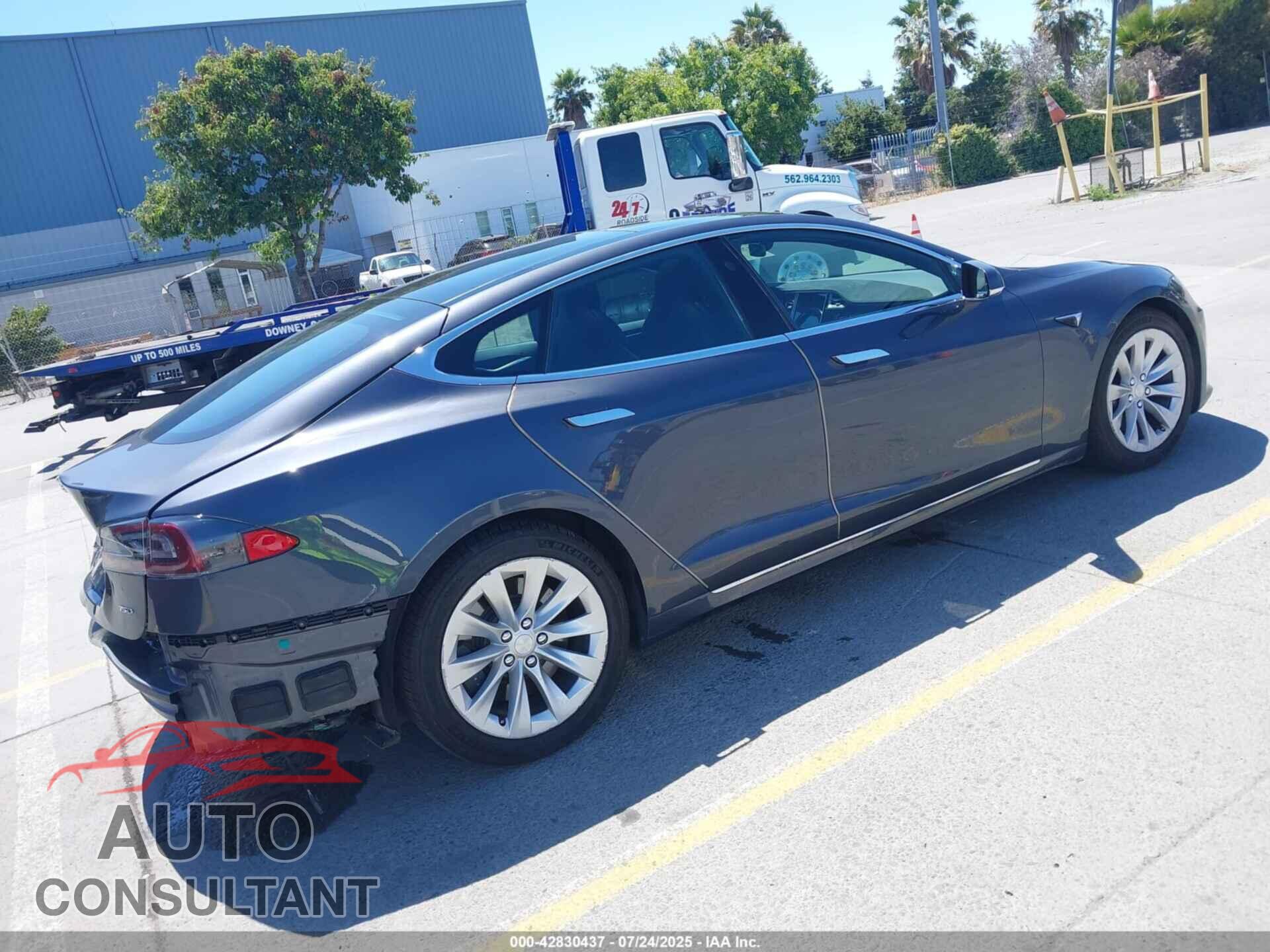 TESLA MODEL S 2017 - 5YJSA1E28HF198197