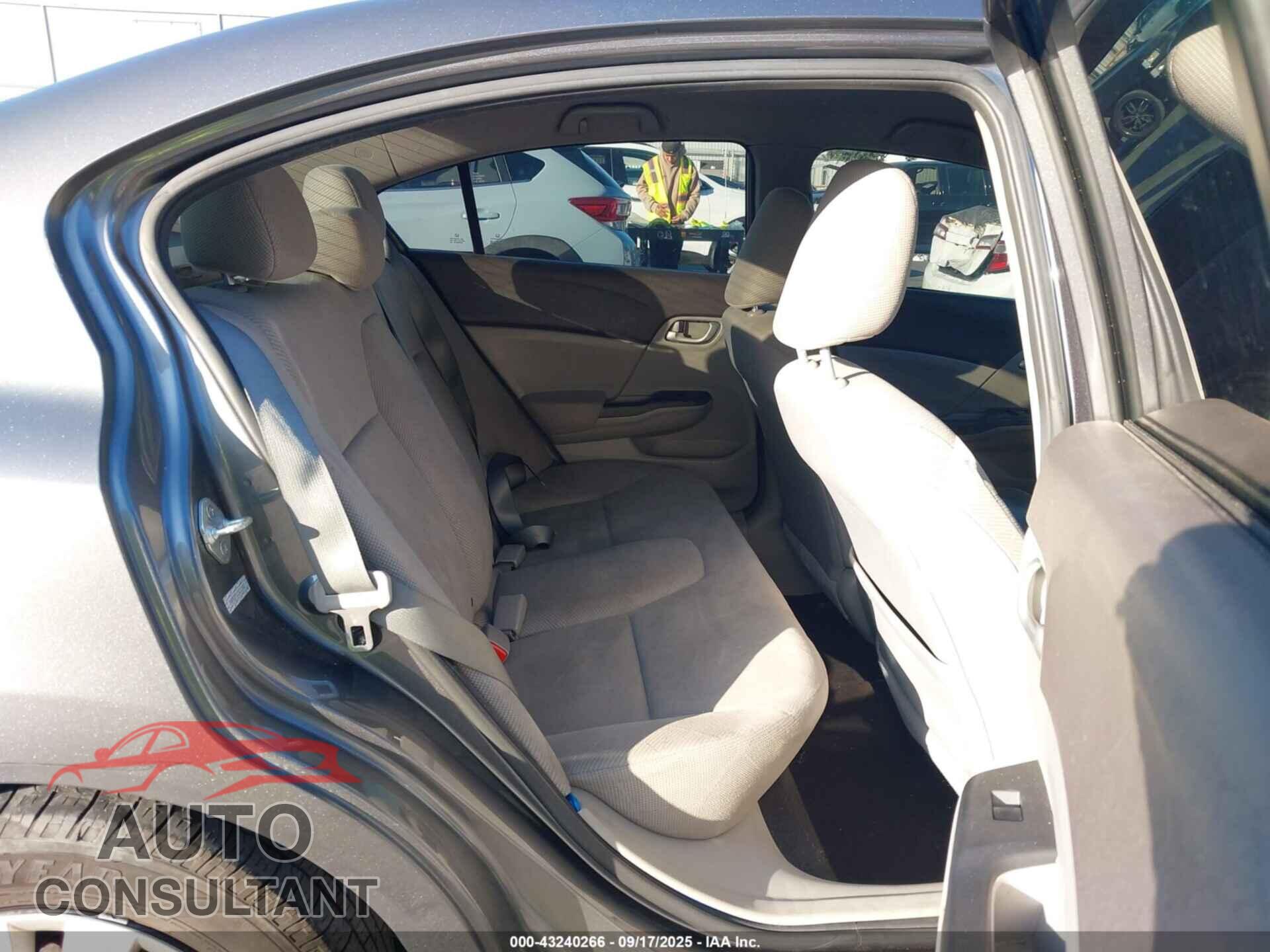 HONDA CIVIC 2012 - 2HGFB2F51CH311442