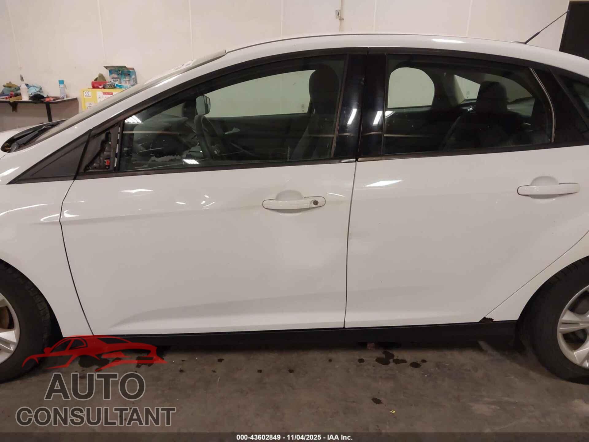FORD FOCUS 2014 - 1FADP3F24EL237349