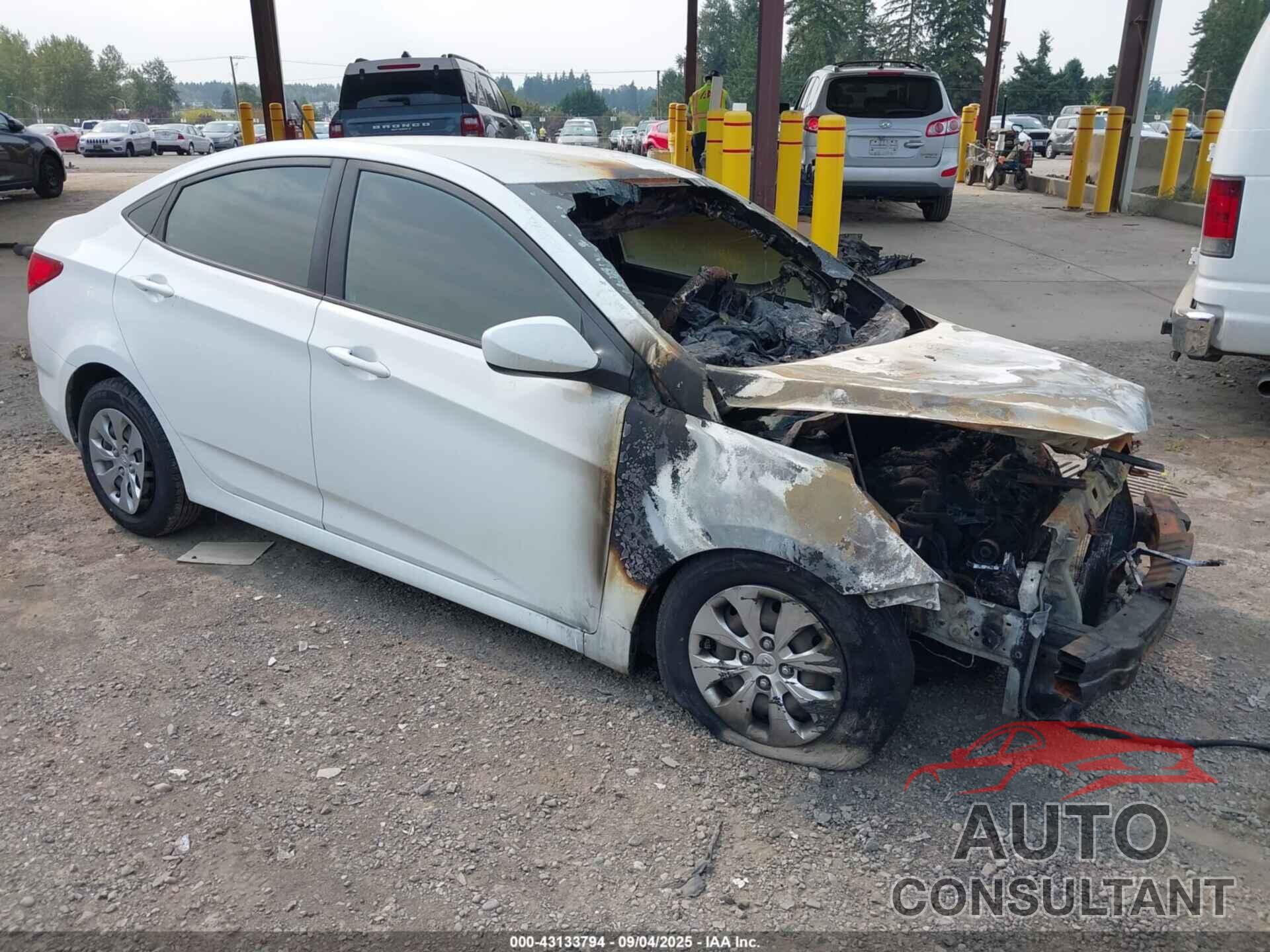 HYUNDAI ACCENT 2017 - KMHCT4AE1HU248070