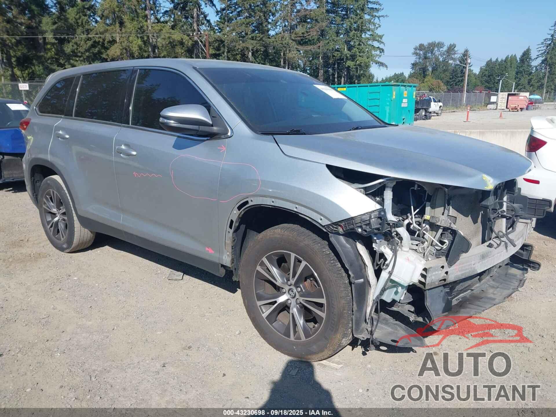 TOYOTA HIGHLANDER 2019 - 5TDZZRFH2KS293592
