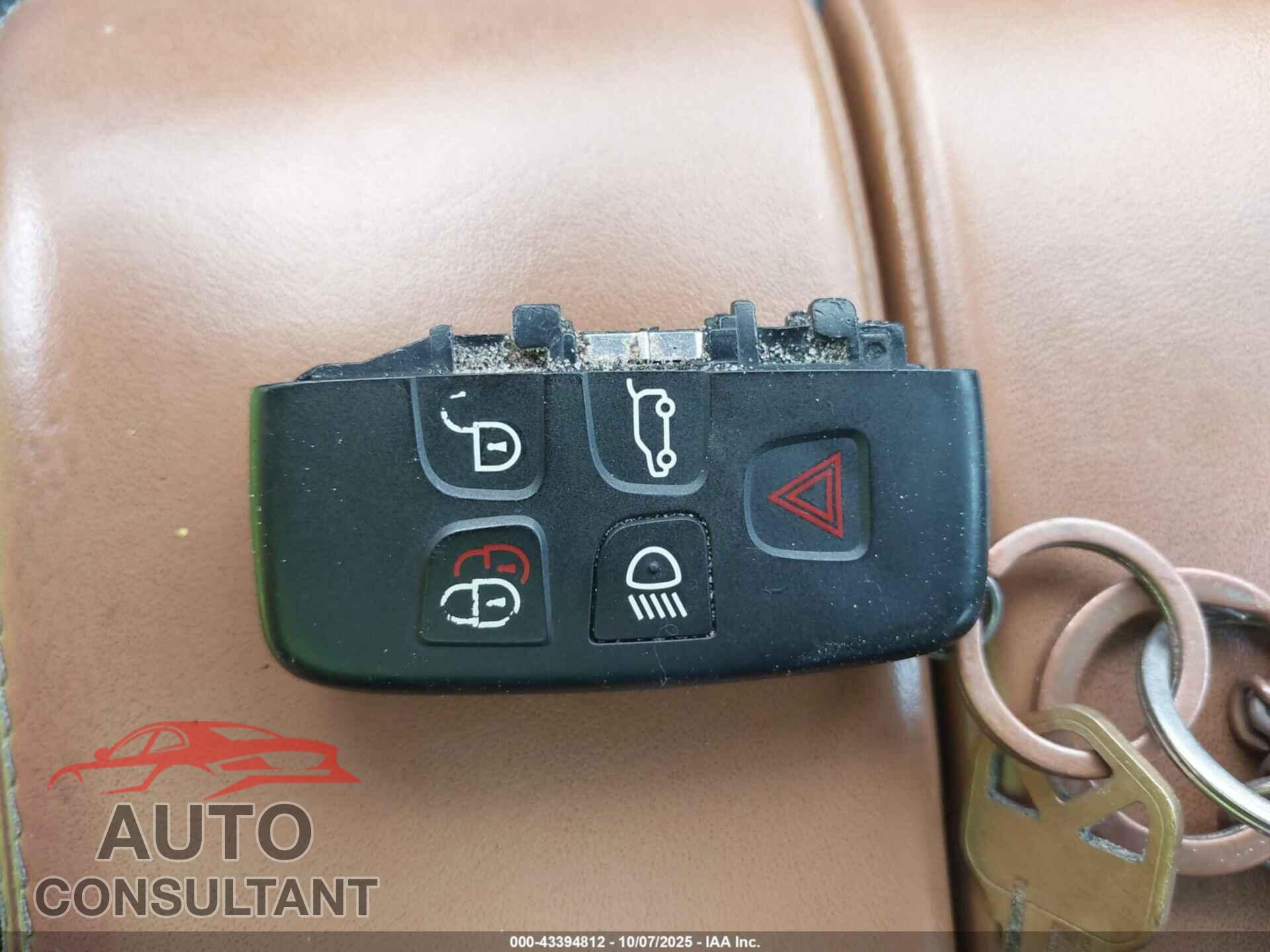 LAND ROVER RANGE ROVER VELAR 2018 - SALYB2RX3JA722818