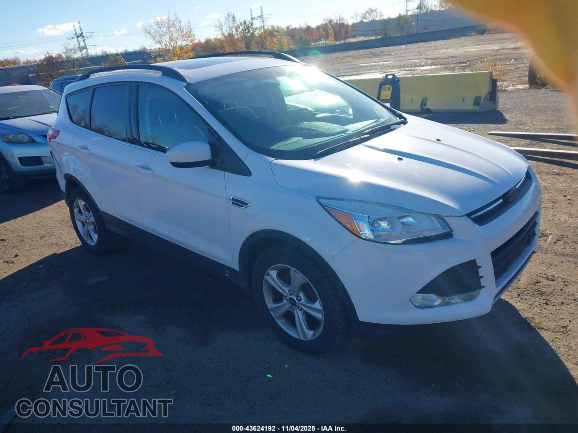 FORD ESCAPE 2016 - 1FMCU0GX1GUA32961