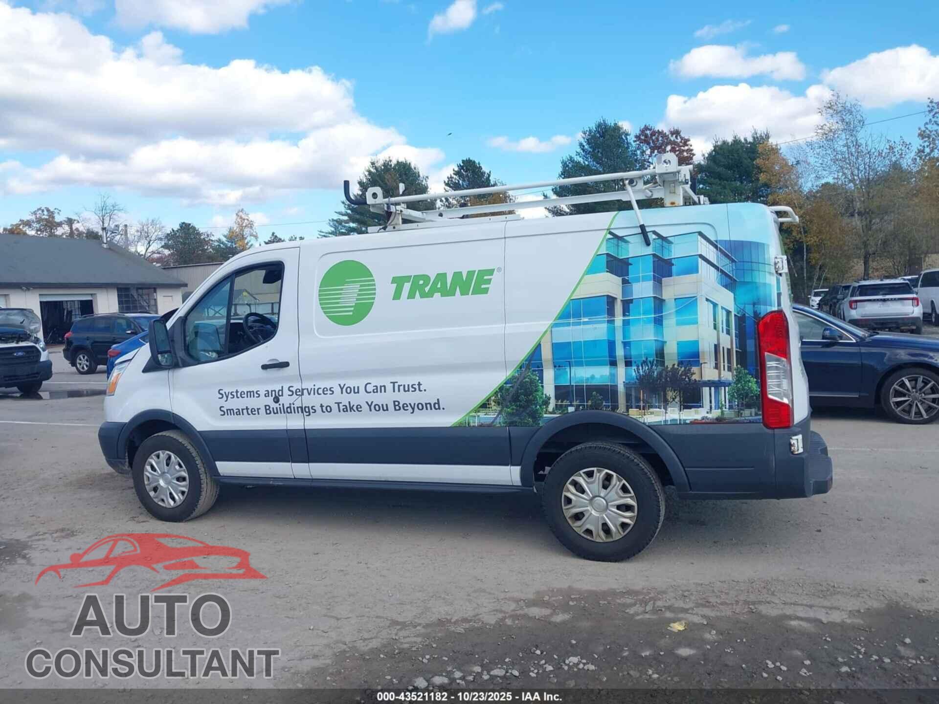 FORD TRANSIT-250 2018 - 1FTYR1YM1JKA73549