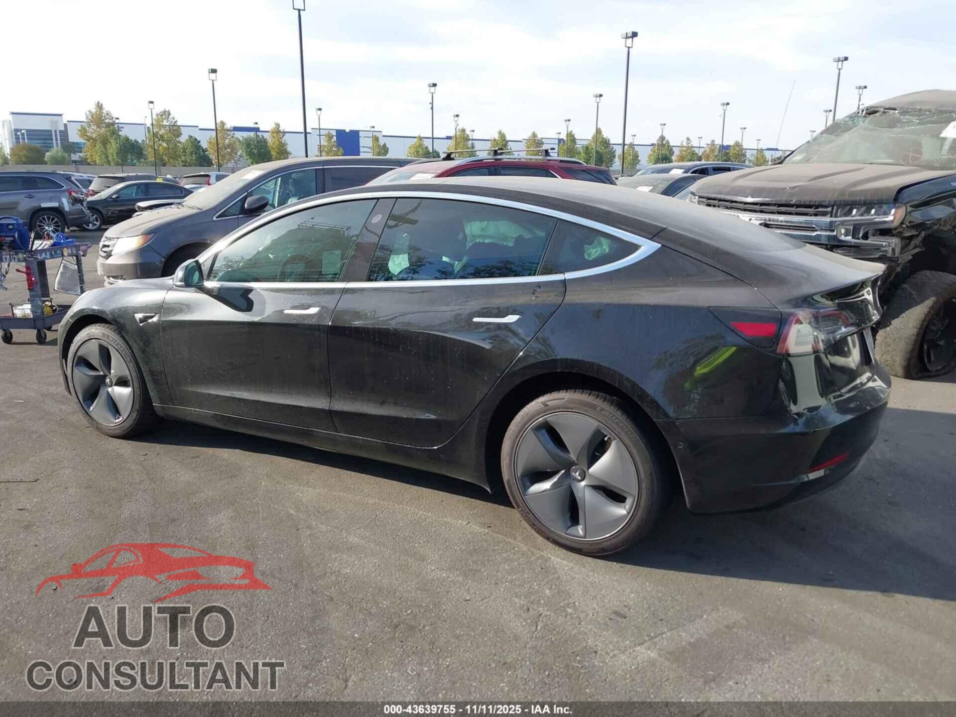 TESLA MODEL 3 2019 - 5YJ3E1EA2KF409966