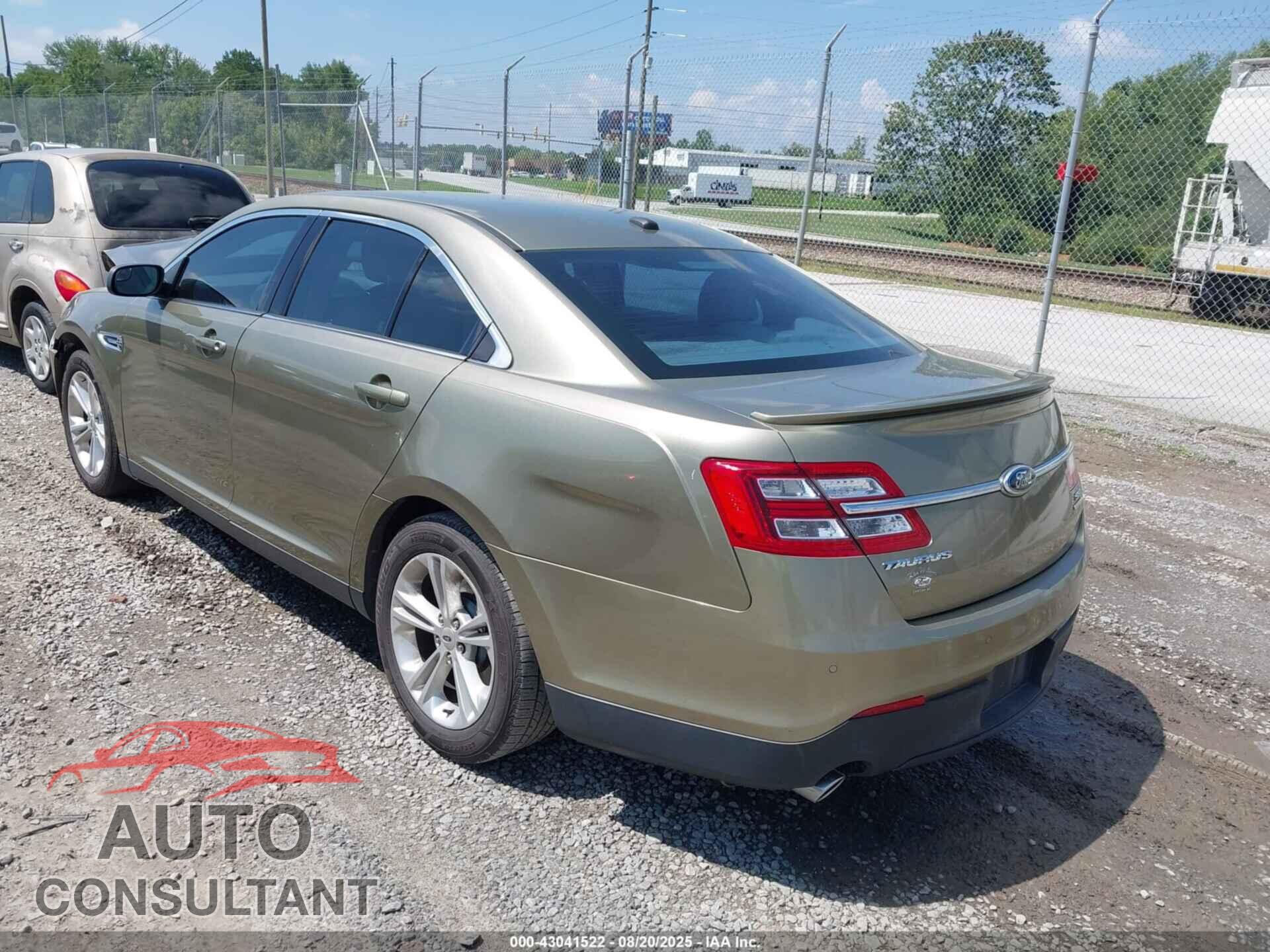 FORD TAURUS 2013 - 1FAHP2E81DG179838