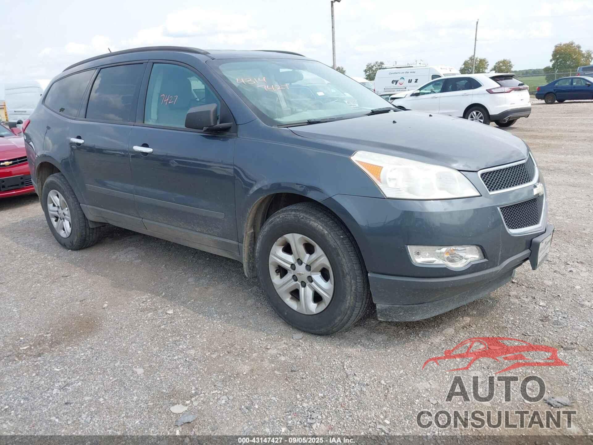 CHEVROLET TRAVERSE 2011 - 1GNKVFED3BJ296371