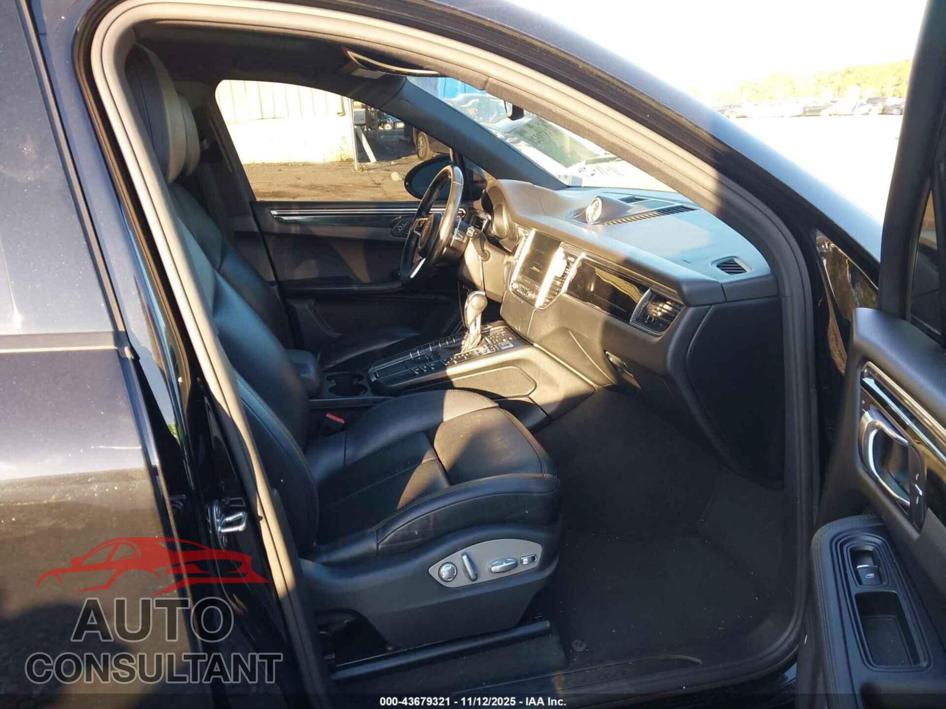 PORSCHE MACAN 2017 - WP1AA2A58HLB04204