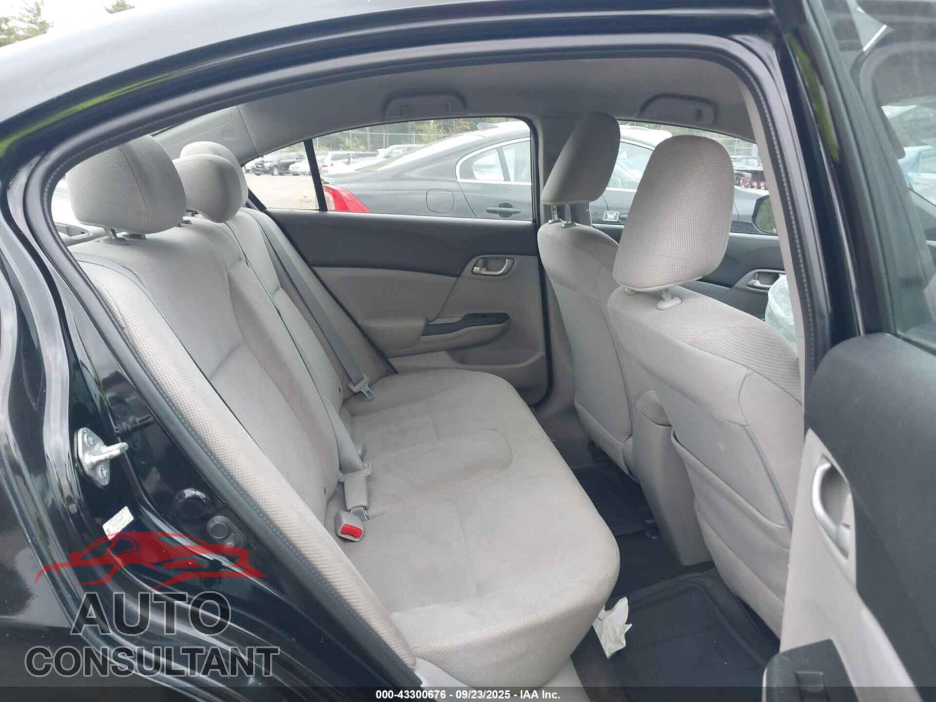 HONDA CIVIC 2012 - 2HGFB2F55CH599269