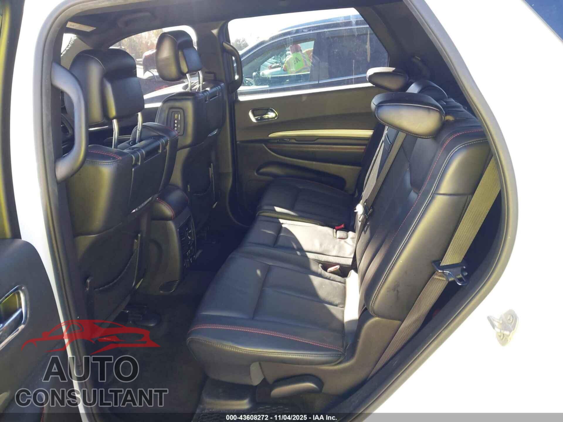 DODGE DURANGO 2015 - 1C4SDHCT8FC709008
