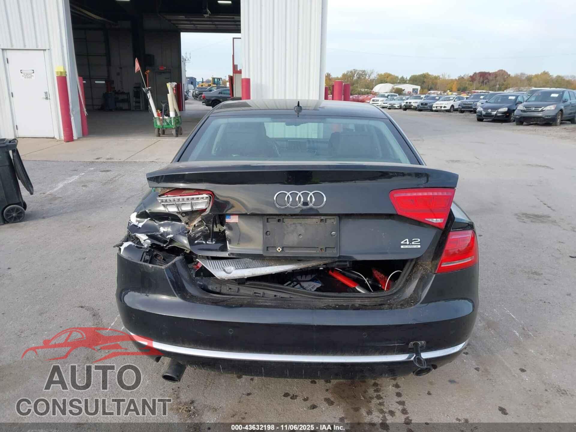 AUDI A8 2012 - WAUAVAFD4CN010931