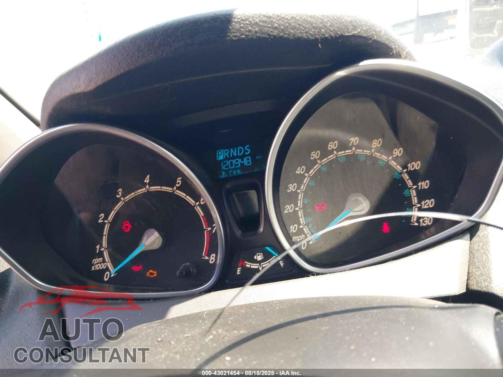 FORD FIESTA 2014 - 3FADP4EJ4EM201027